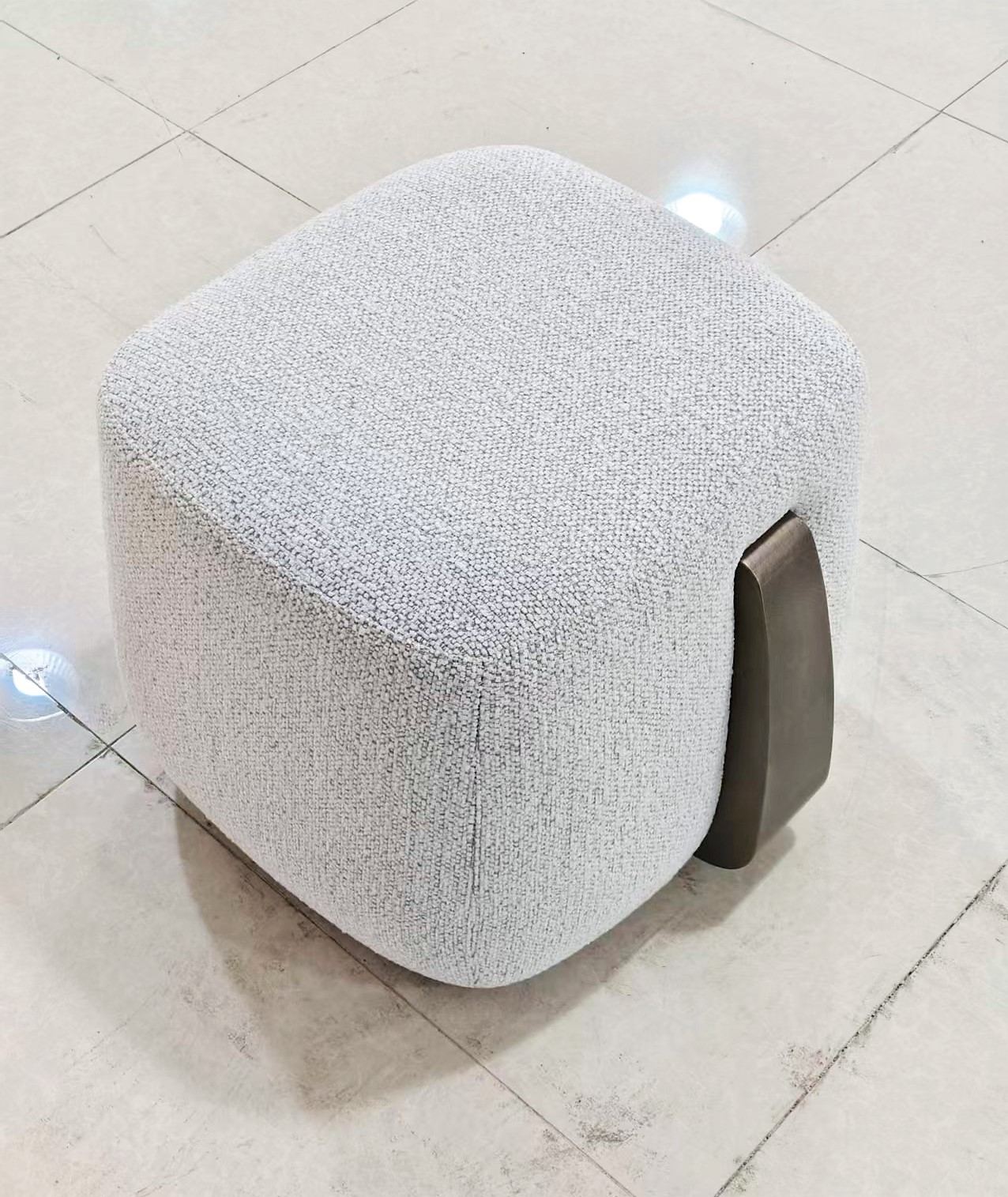 Пуф White Stone CE 2055