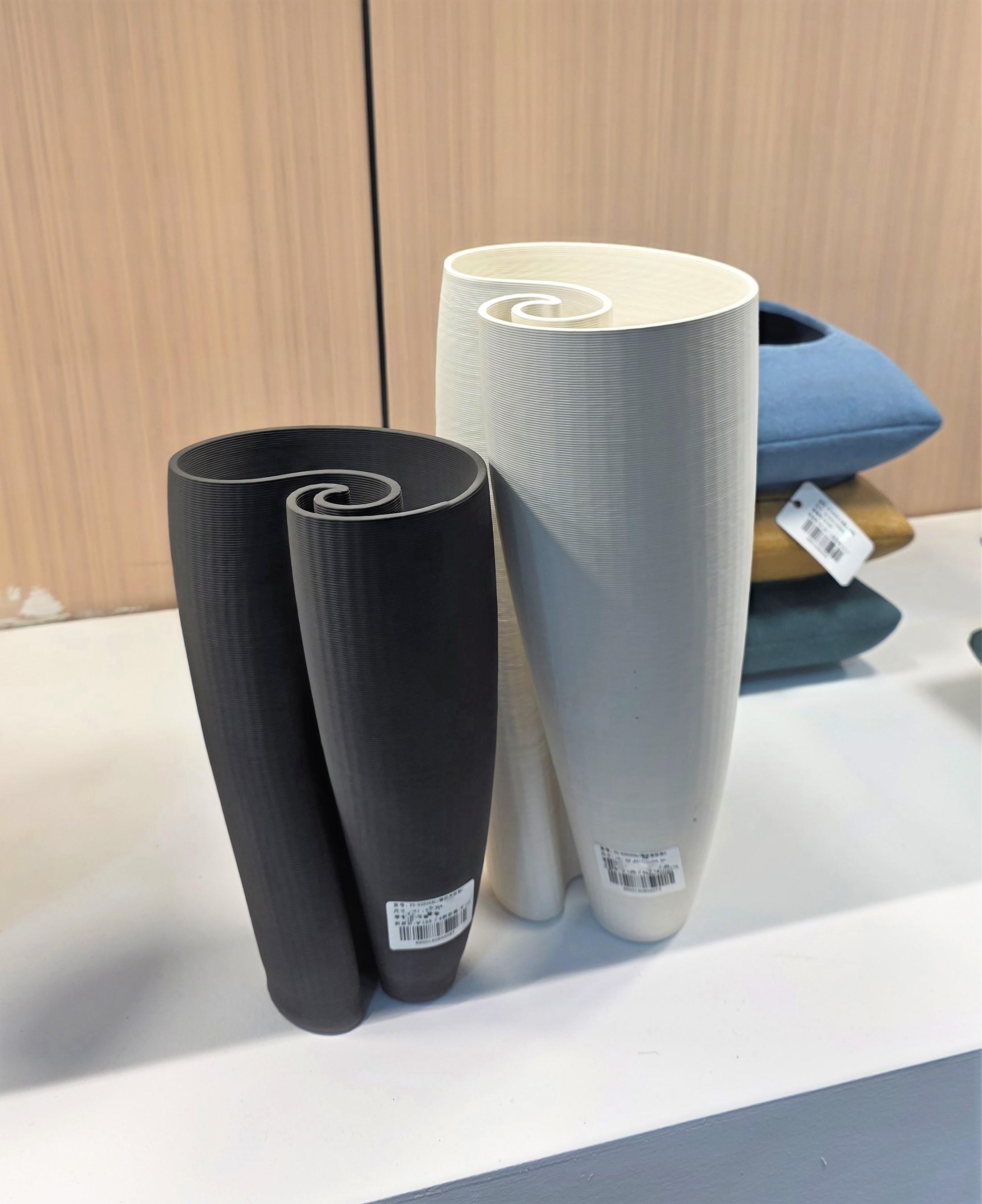 Ваза Threaded Rotating Vase C