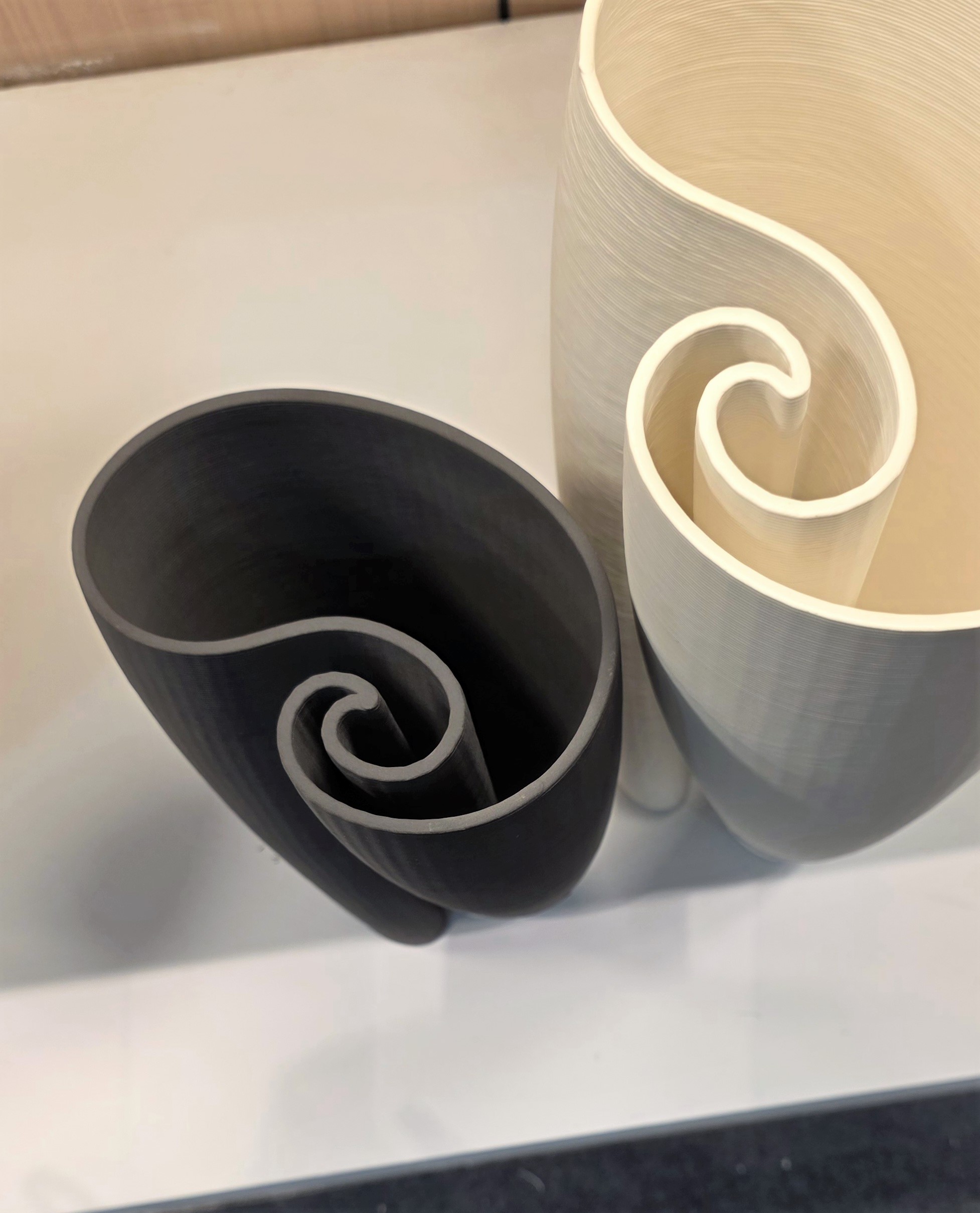 Ваза Threaded Rotating Vase C