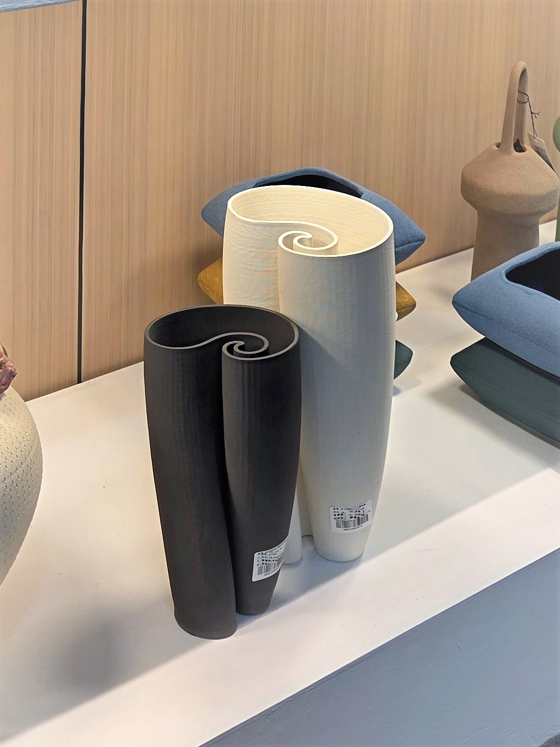 Ваза Threaded Rotating Vase C