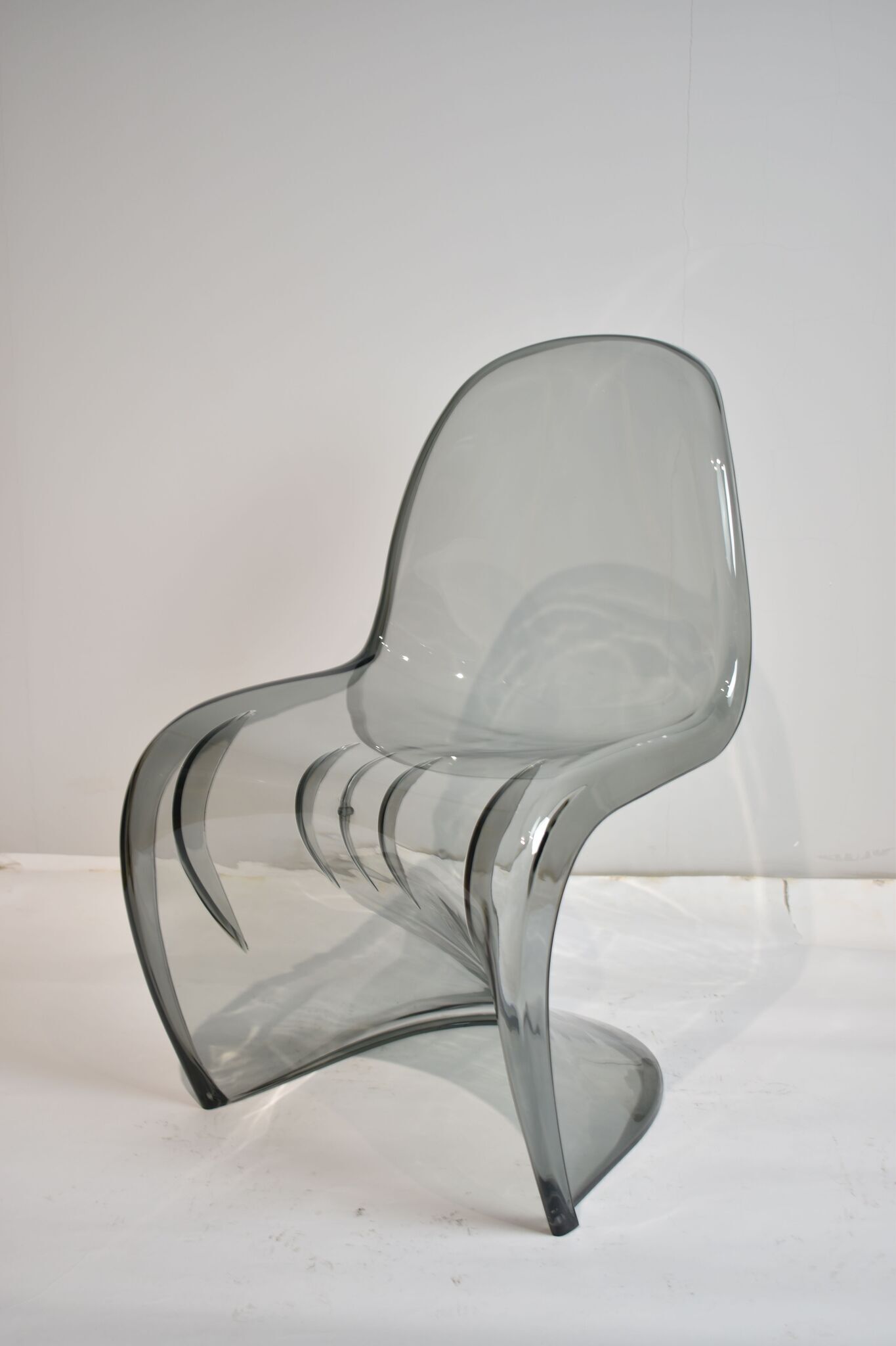 Стул Panton Ghost