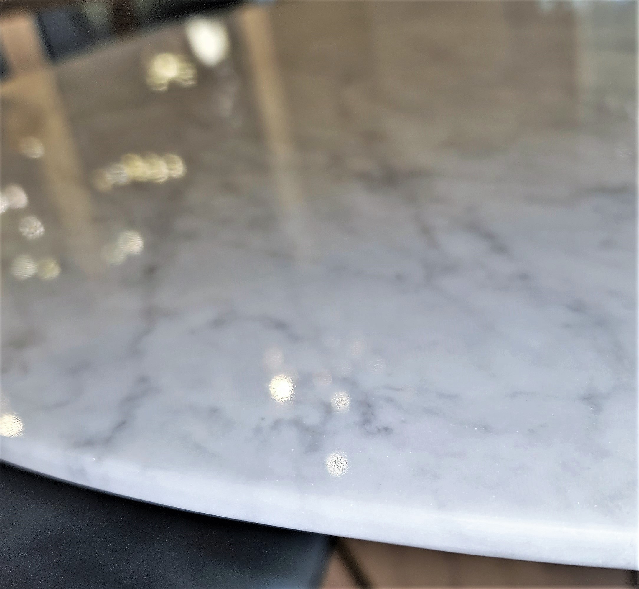 Стол обеденный белый Tulip Marble