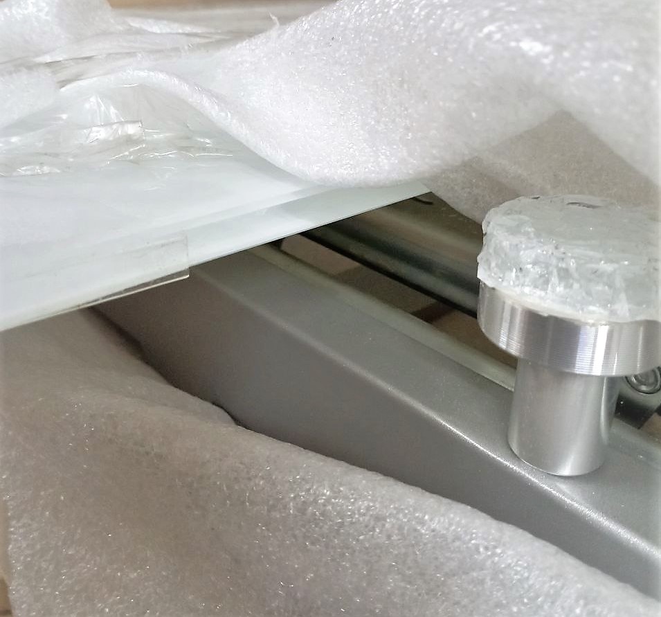 Стол обеденный раскладной Eliot Glass B4807