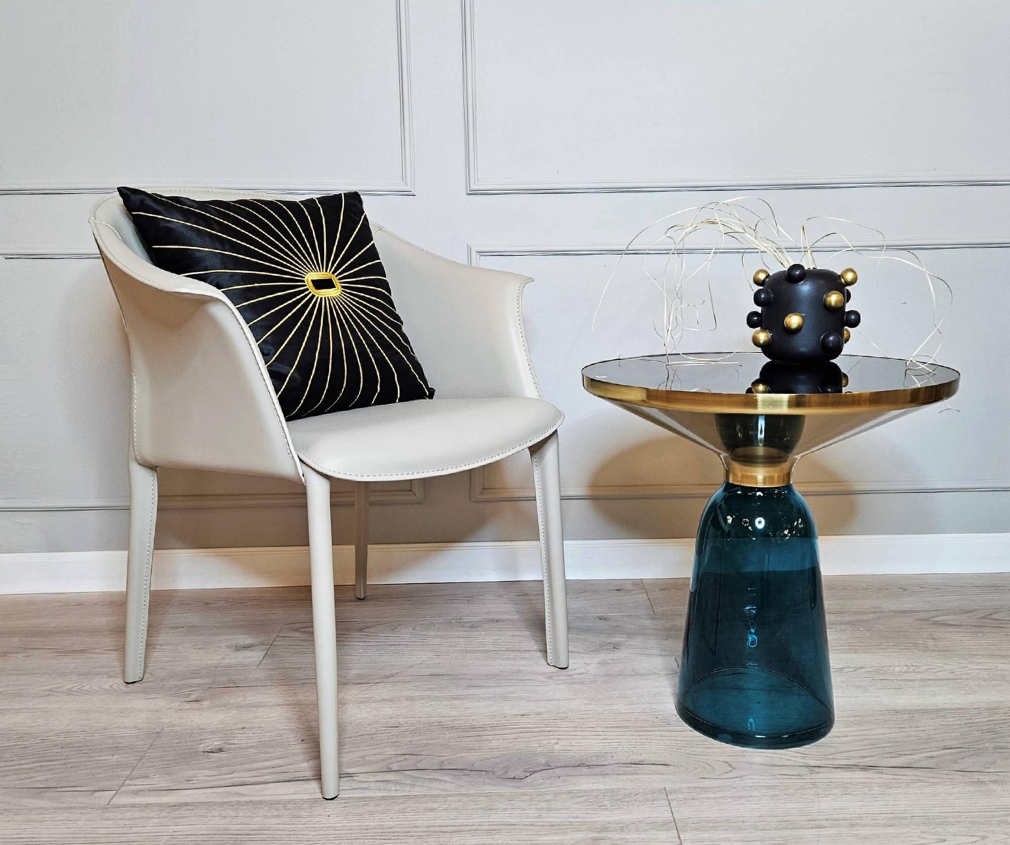 Столик журнальный Bell ClassiCon Coffee Side Table