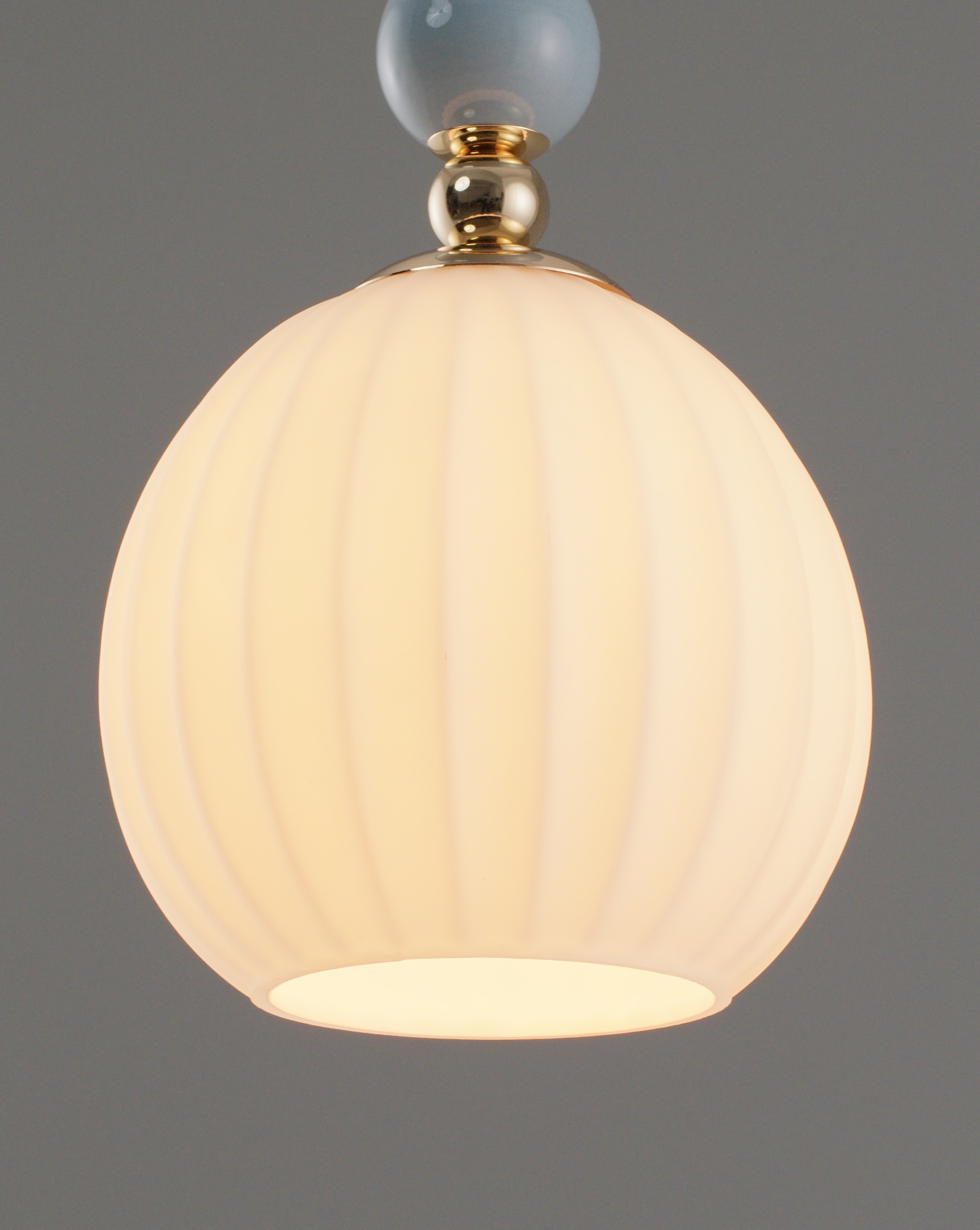 Светильник подвесной V10902-P Charm