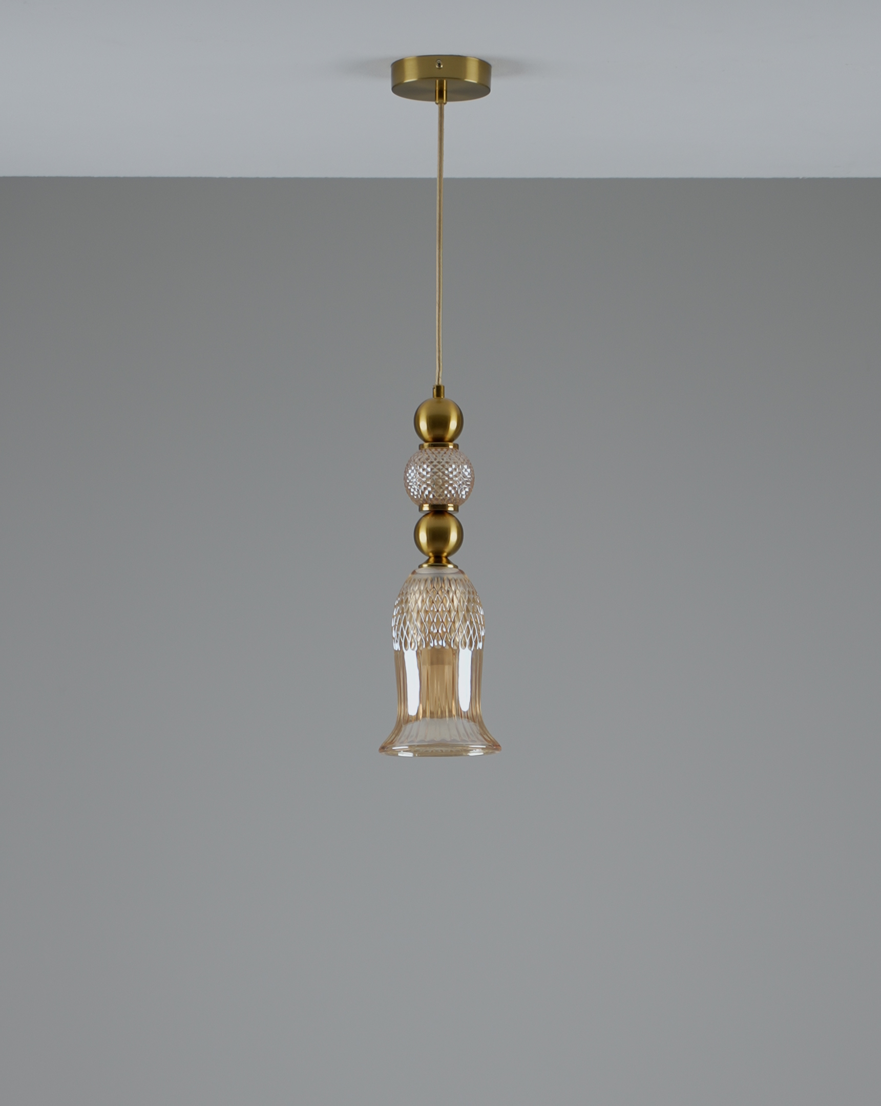 Светильник подвесной V10907-P Glassy