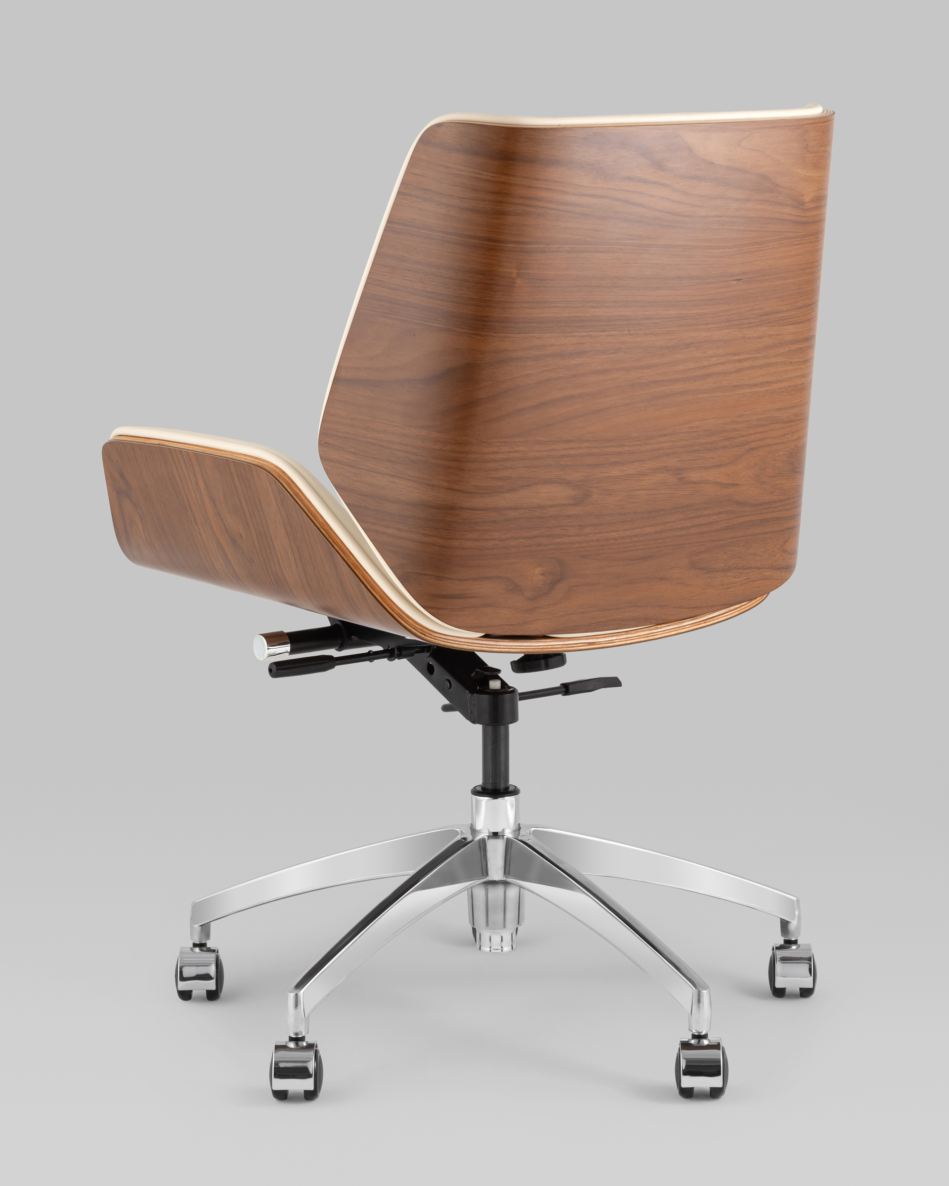 Кресло офисное Crown SN бежевый