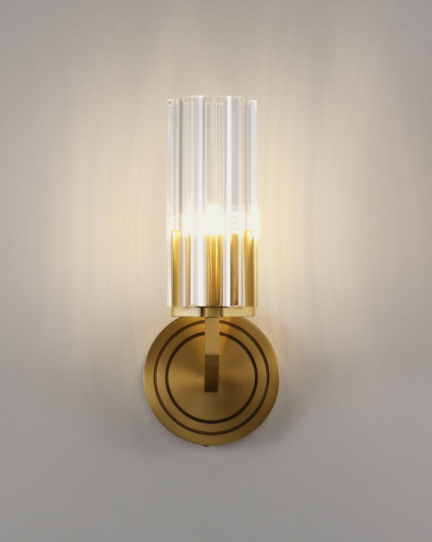 Светильник настенный V11015-1W Brass