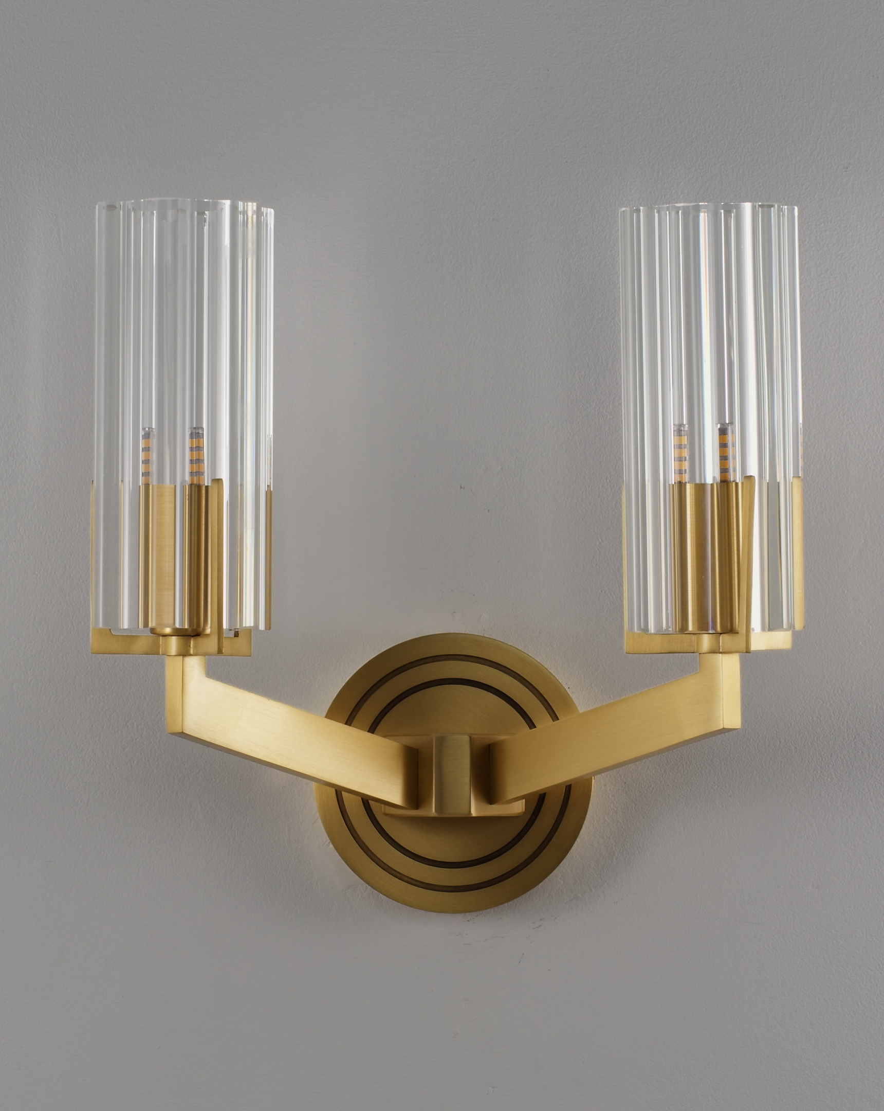 Светильник настенный V11073-2W Brass