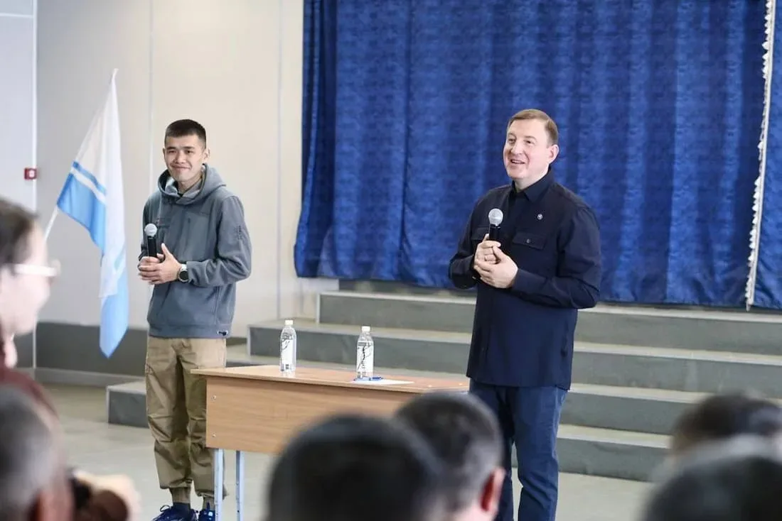 Андрей Турчак встретился с представителями общественности Кош-Агачского района   Глава Республики Ал