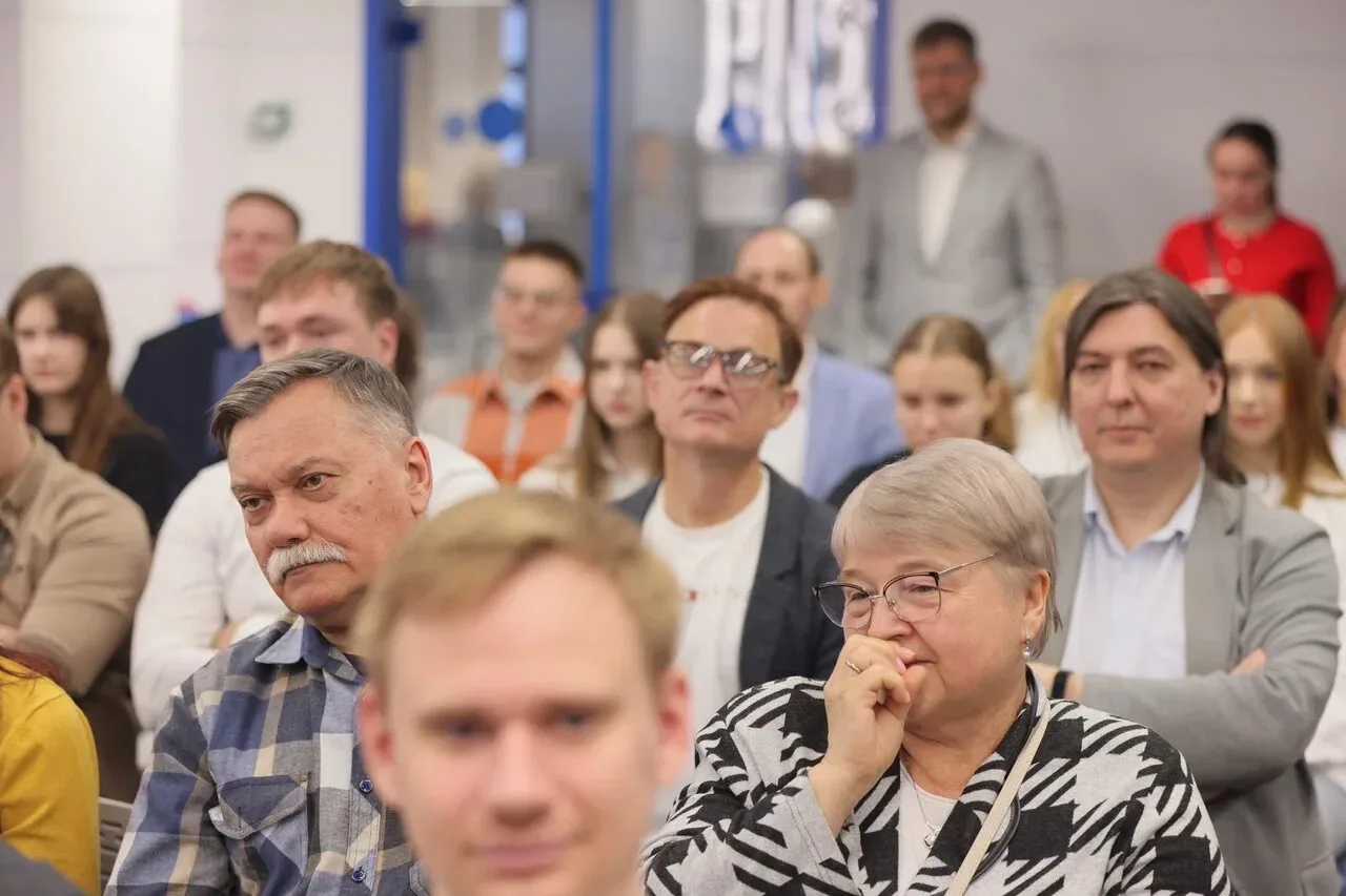 Сегодня в рамках нашего нового формата - «Час красноярской науки» - встретился с учеными - участника