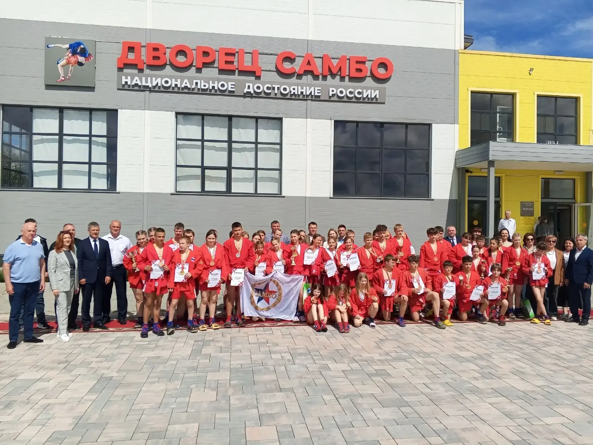 🏆Орловские спортсмены взяли 5 наград на Всероссийских соревнованиях по самбо среди сельской молодежи