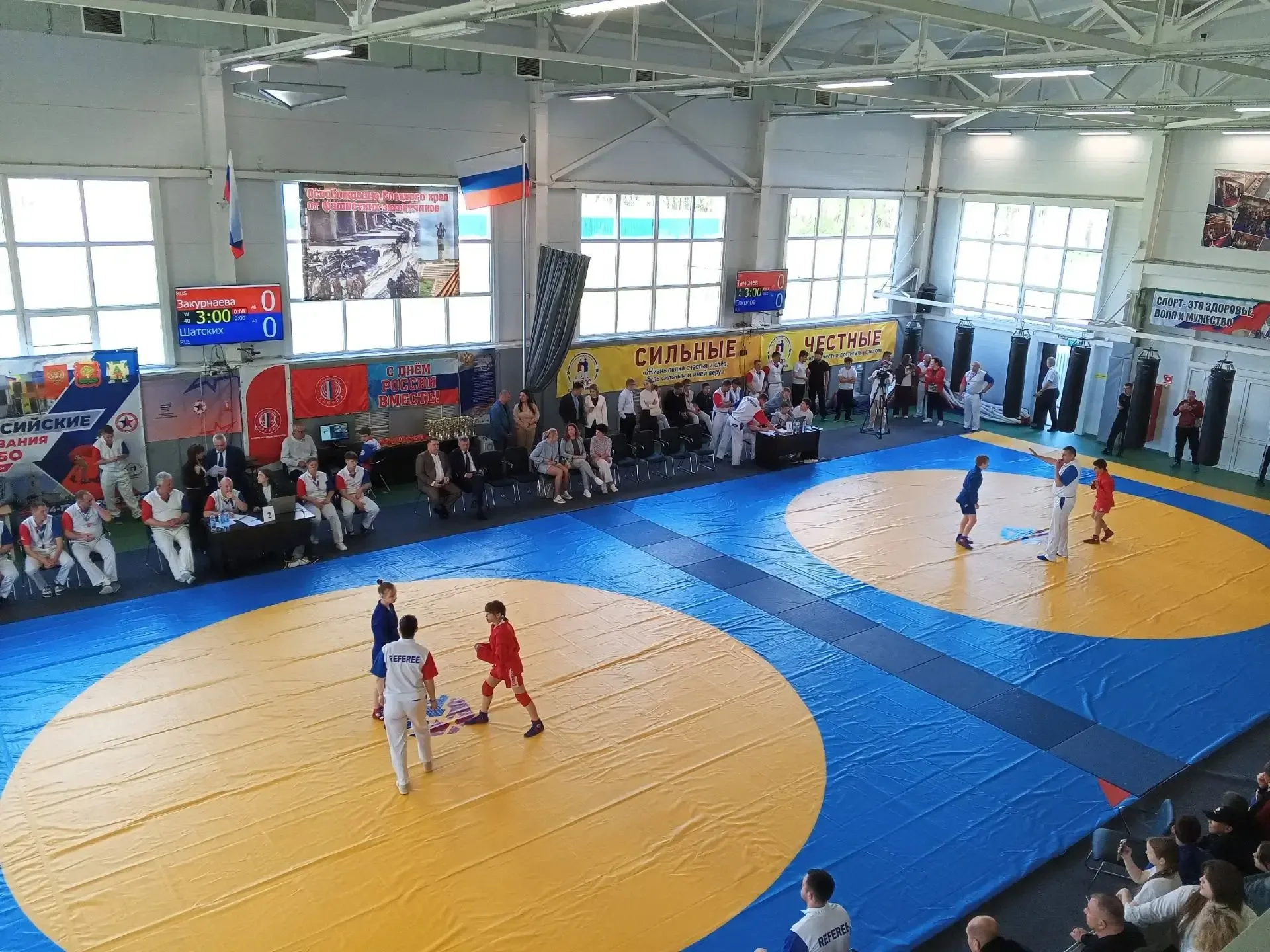 🏆Орловские спортсмены взяли 5 наград на Всероссийских соревнованиях по самбо среди сельской молодежи
