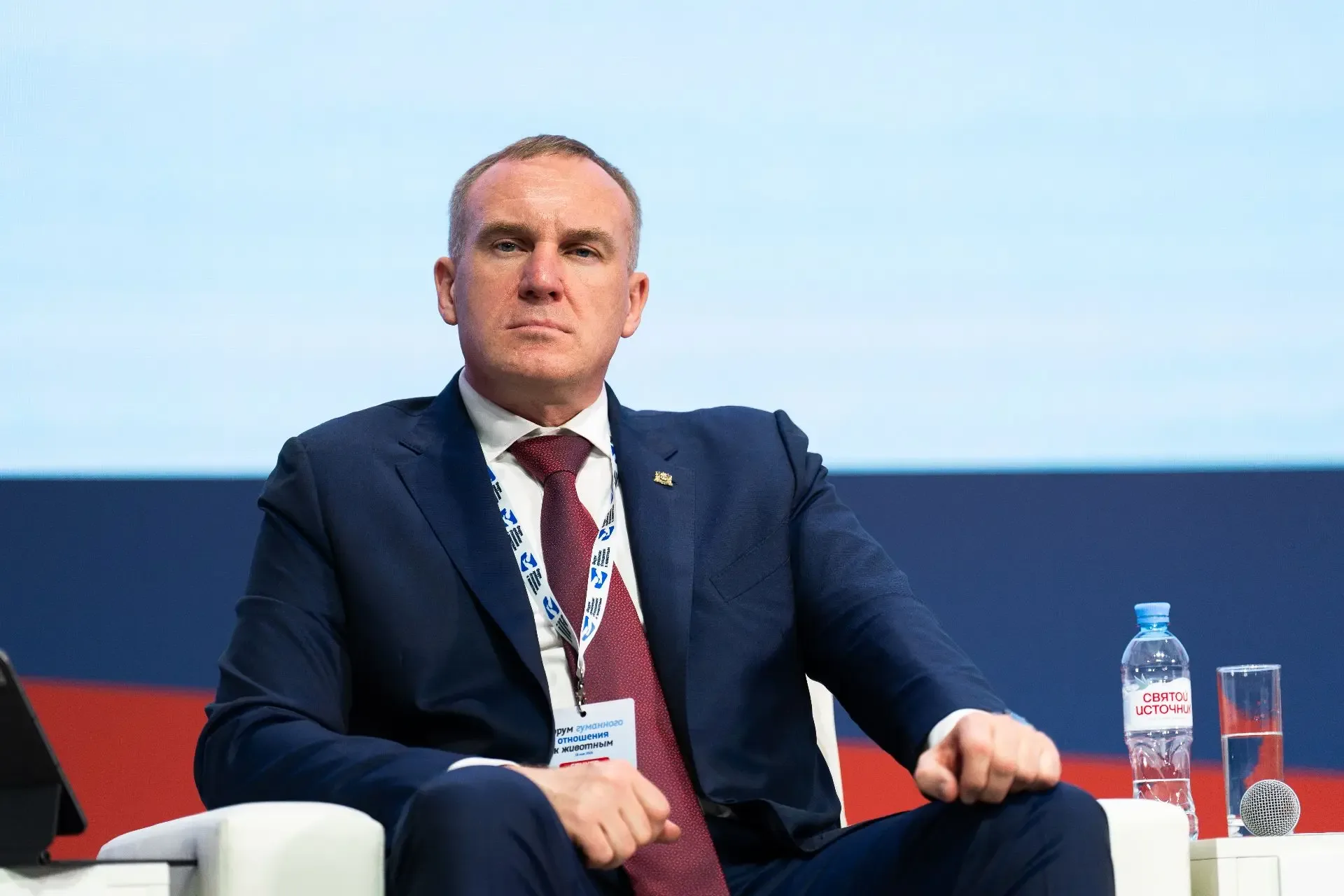 В Югре формируют культуру ответственного отношения к животным  Опыт округа представили на Форуме гум