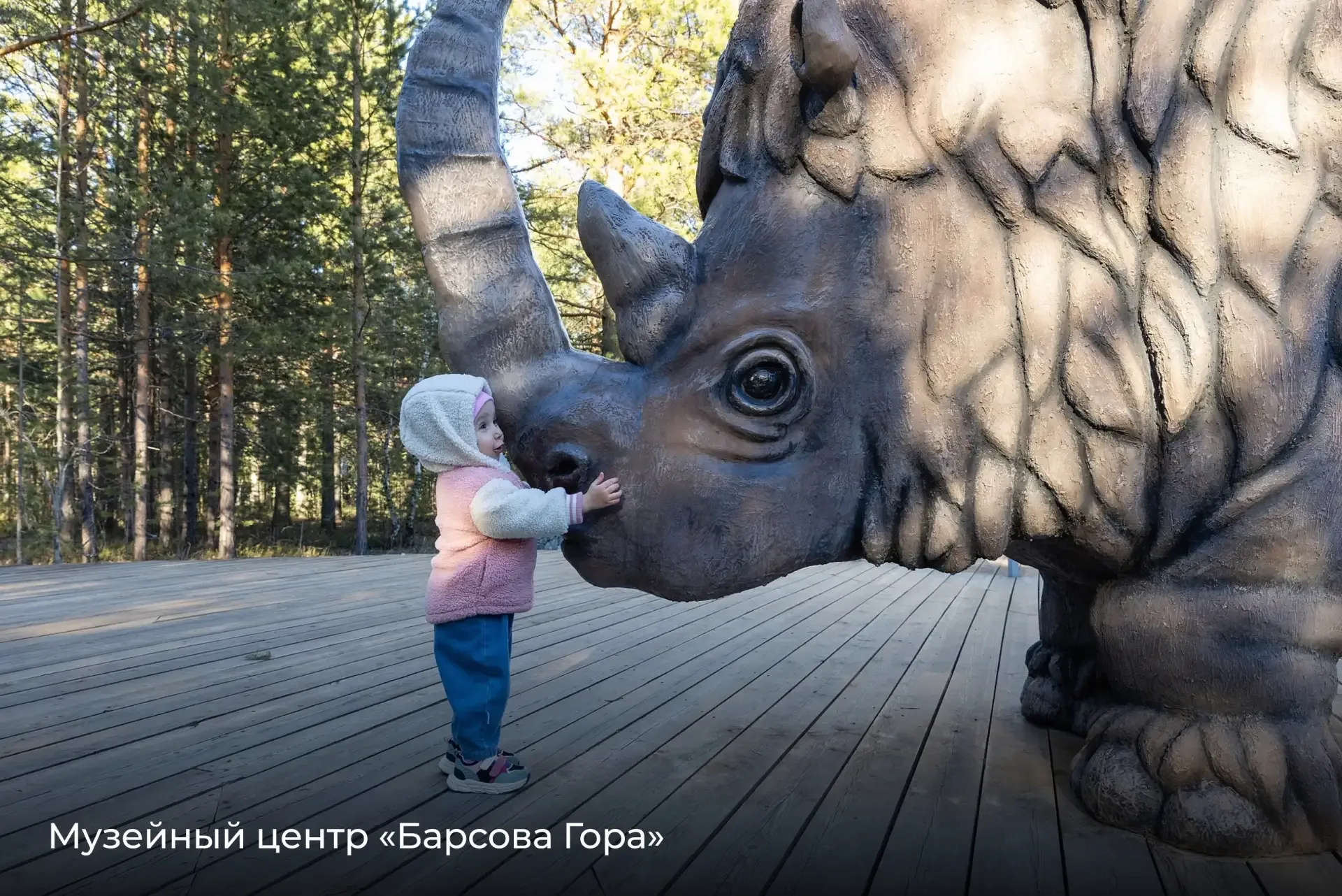 «Ночь музеев» напомнила югорчанам о родном   Патефоны, кассетные магнитофоны, космические скафандры,