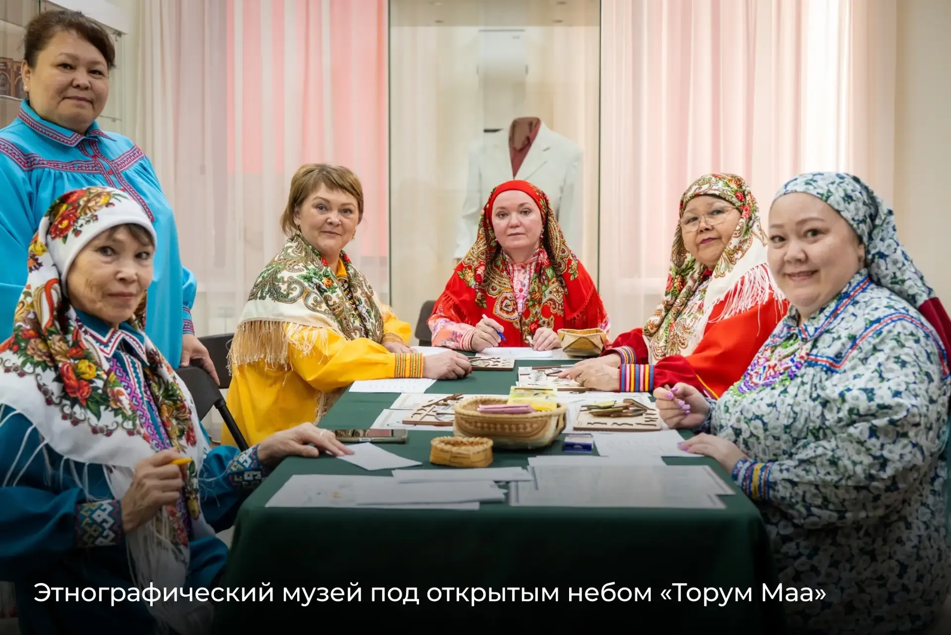 «Ночь музеев» напомнила югорчанам о родном   Патефоны, кассетные магнитофоны, космические скафандры,