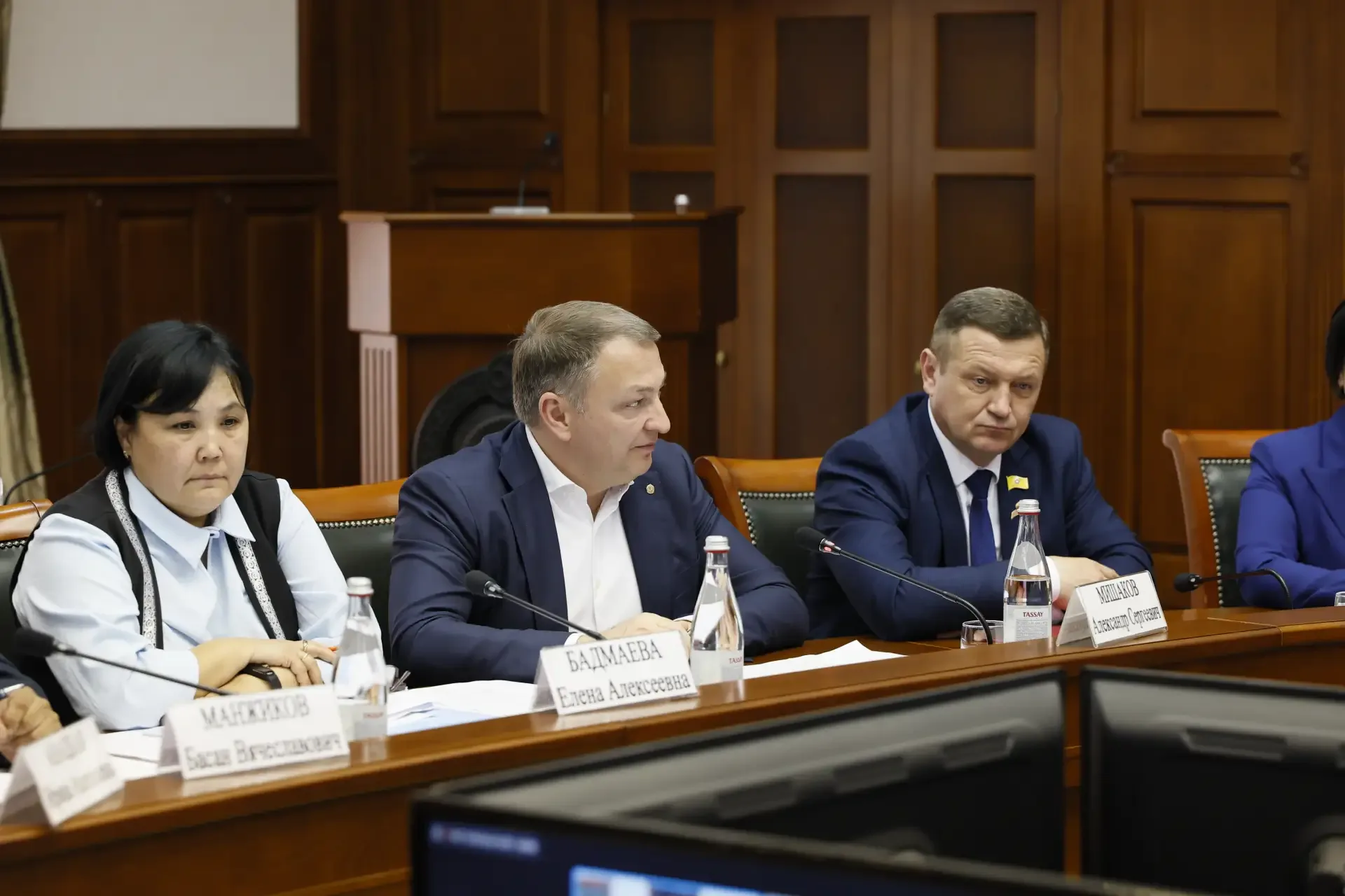 Провели заседание межведомственной комиссии по проекту «Формирование комфортной городской среды» 🌳  