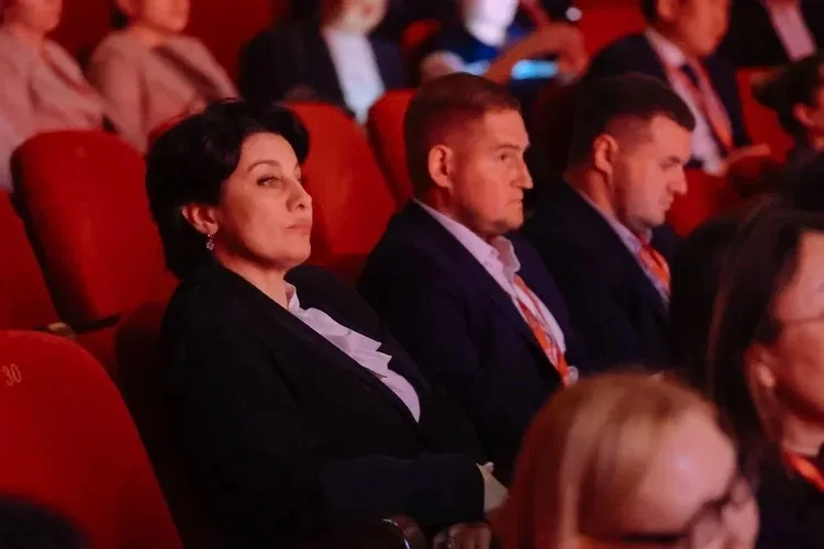 Провели заседание оргкомитета «АмурЭкспо-2026». Форум пройдет в Благовещенске с 21 по 24 мая. Подгот