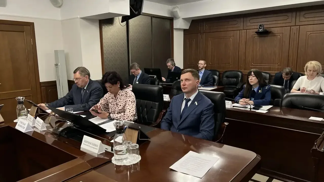 Сегодня на сессии Законодательного собрания Камчатского края депутаты поддержали наши законопроекты,