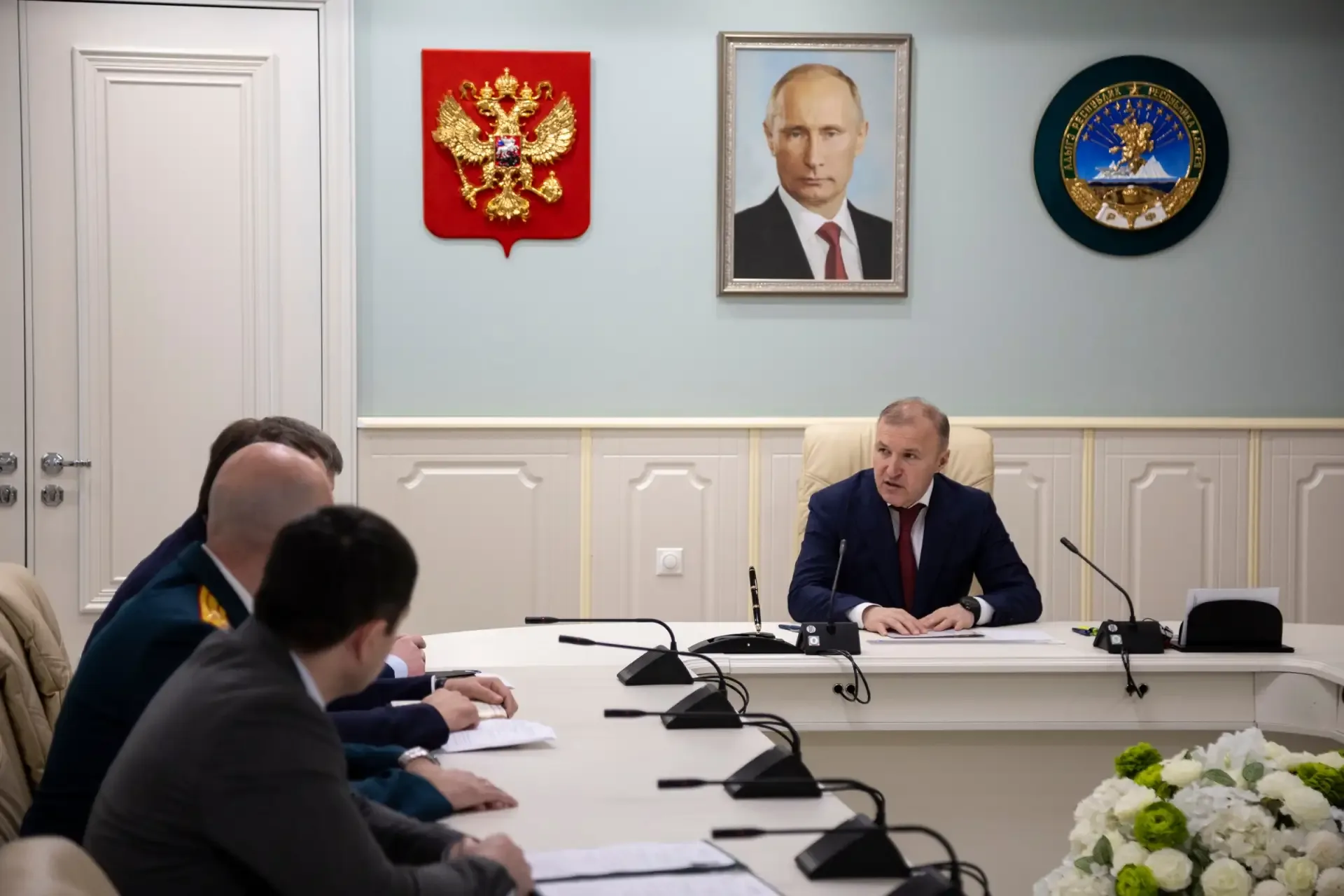 Глава Адыгеи поставил задачи перед новым начальником Комитета РА по делам ГО и ЧС  Глава Адыгеи Мура