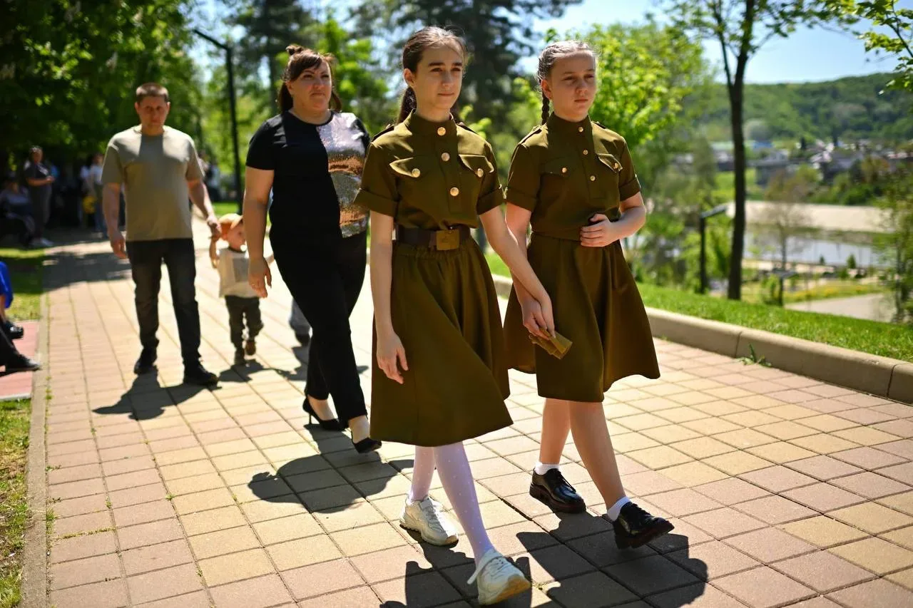 В честь Дня Победы в Адыгее проходит цикл патриотических мероприятий и концертов  В честь 81-й годов