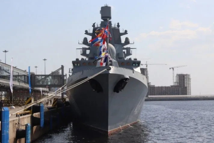 ✨ Спокойной ночи, страна ✨  🚢 Новый фрегат проекта 22350 «Адмирал флота Громов» заложили на судост