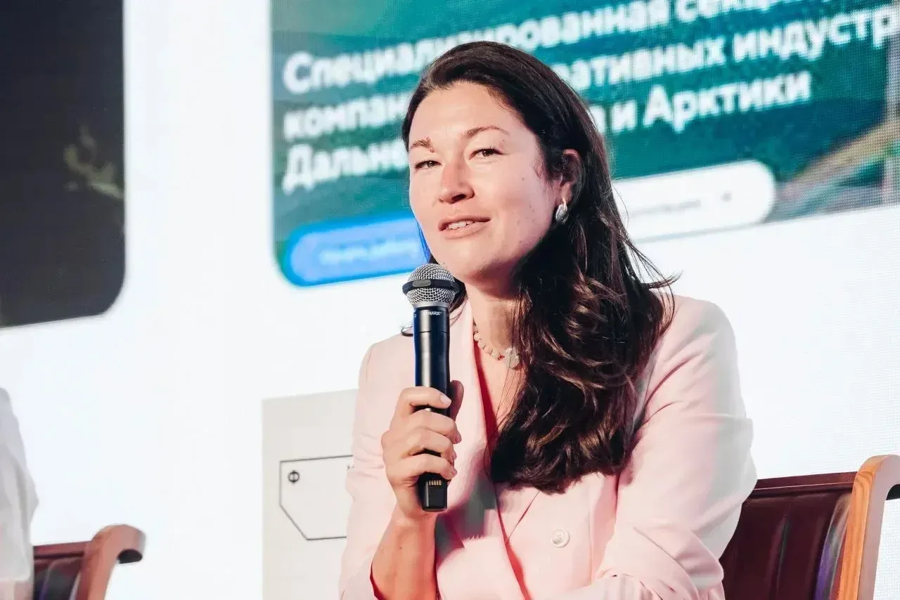 О развитии кино, изобразительного искусства, о том, как делать шоу и перформансы, чтоб продвигать св
