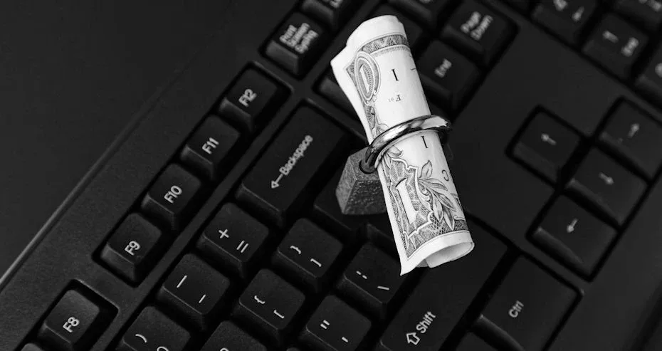 Новая мошенническая схема: пассивный заработок на нейросетях и майнинге  Управление по организации б