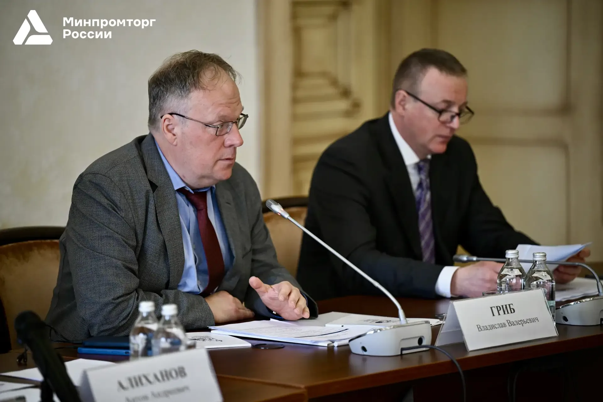 ⚡️ Антон Алиханов принял участие в первом заседании Общественного Совета при Минпромторге России в о