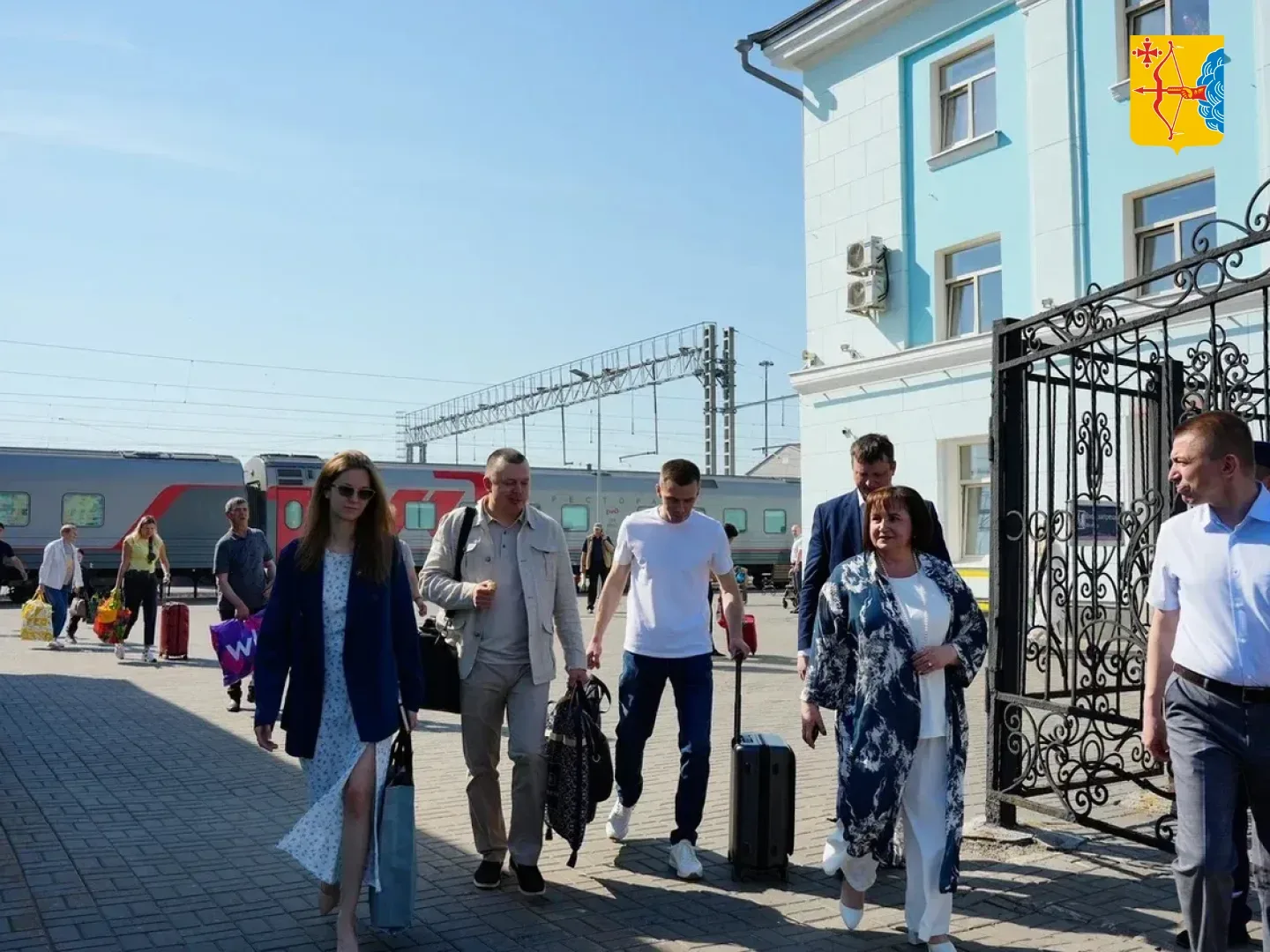 🇷🇺 В Киров прибыли Герои России, участники СВО Владислав Головин и Артур Орлов. По приглашению главы
