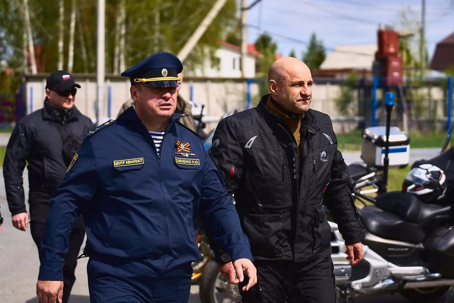 💪 Вместе с участниками мотопробега посетили тюменский центр "Аванпост" — одно из лучших региональных