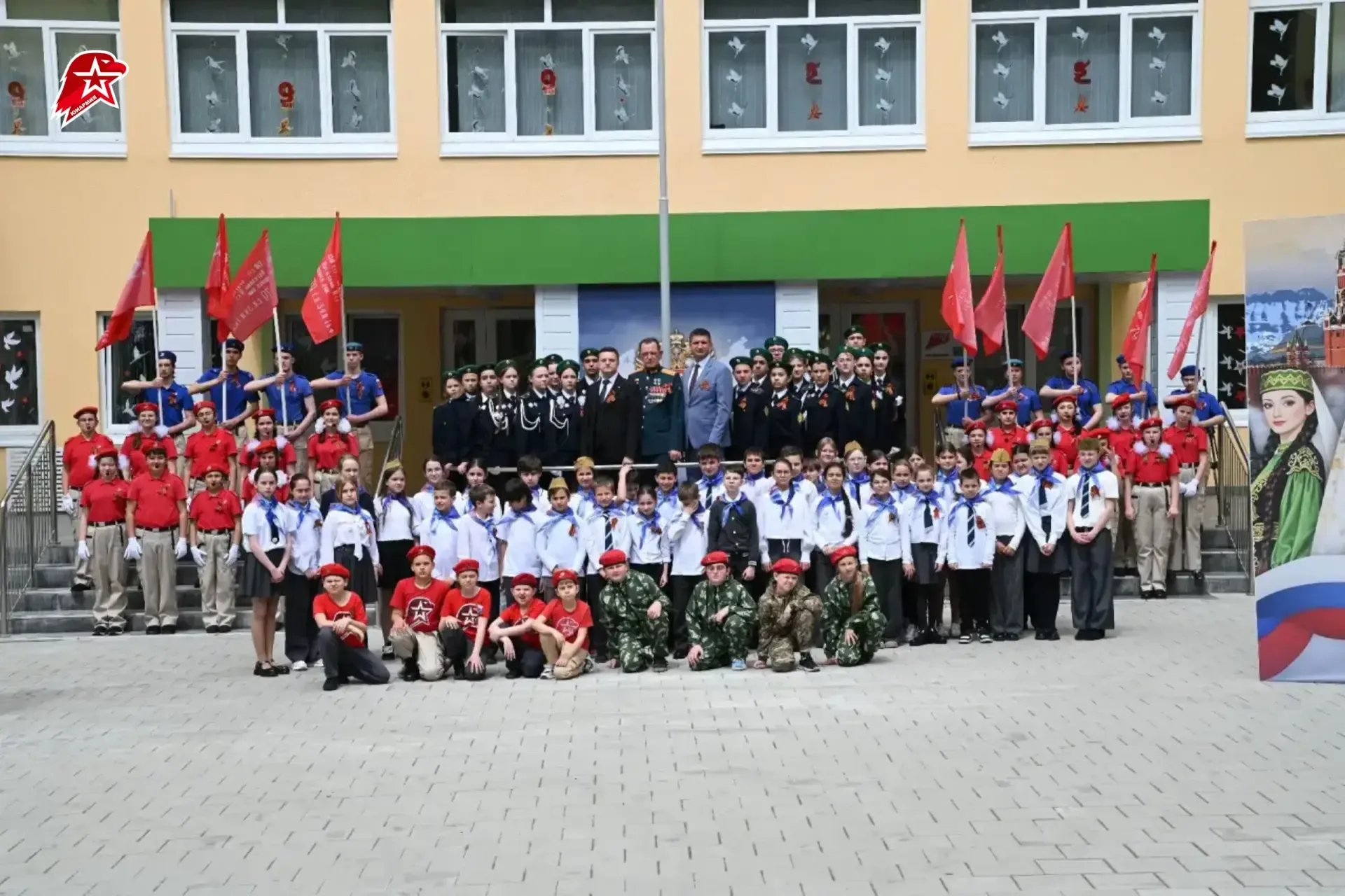 Память, которая живёт не только в сердцах😍  В Сочи прошла Всероссийская акция «Граффити. Защитник». 