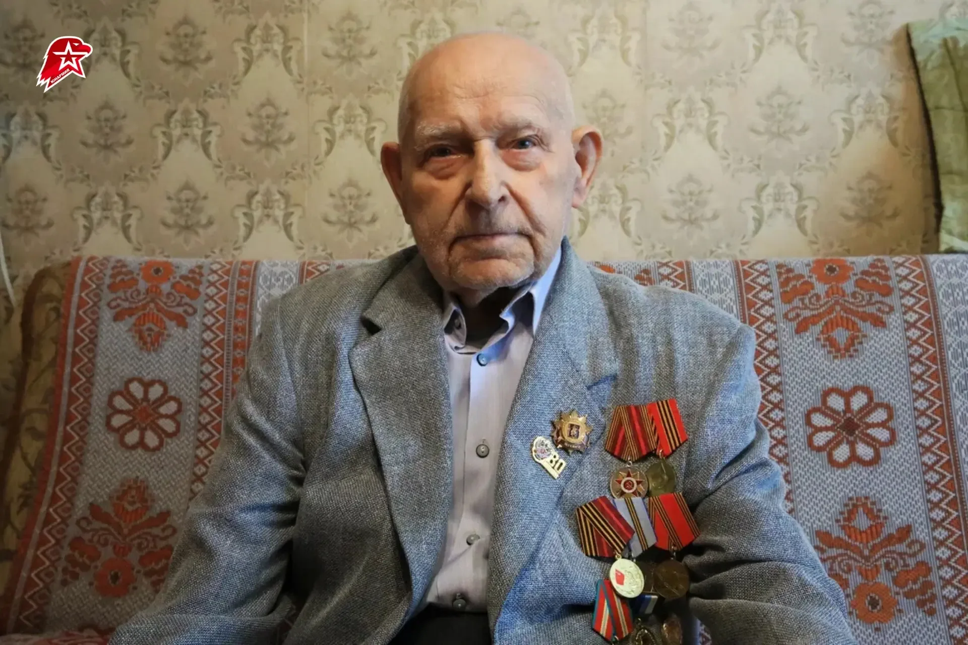 Судьбы, закалённые войной🙌  Юнармейцы не забывают участников Великой Отечественной войны и устраиваю