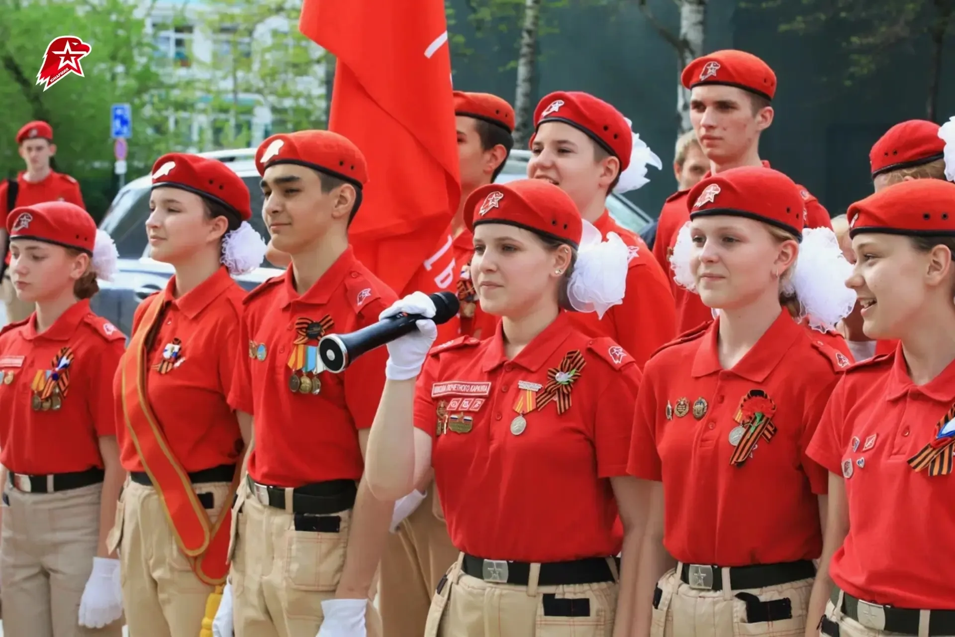 Судьбы, закалённые войной🙌  Юнармейцы не забывают участников Великой Отечественной войны и устраиваю