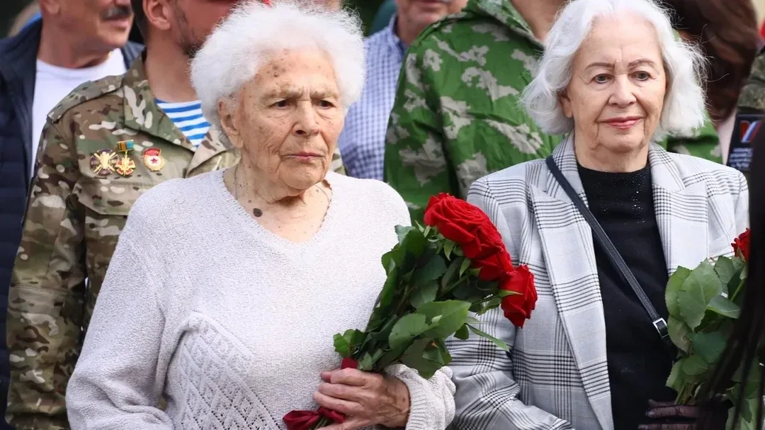 🌳Черемухи и яблони в память о героях: в Реутове прошла международная акция «Сад памяти»  23 мая на т