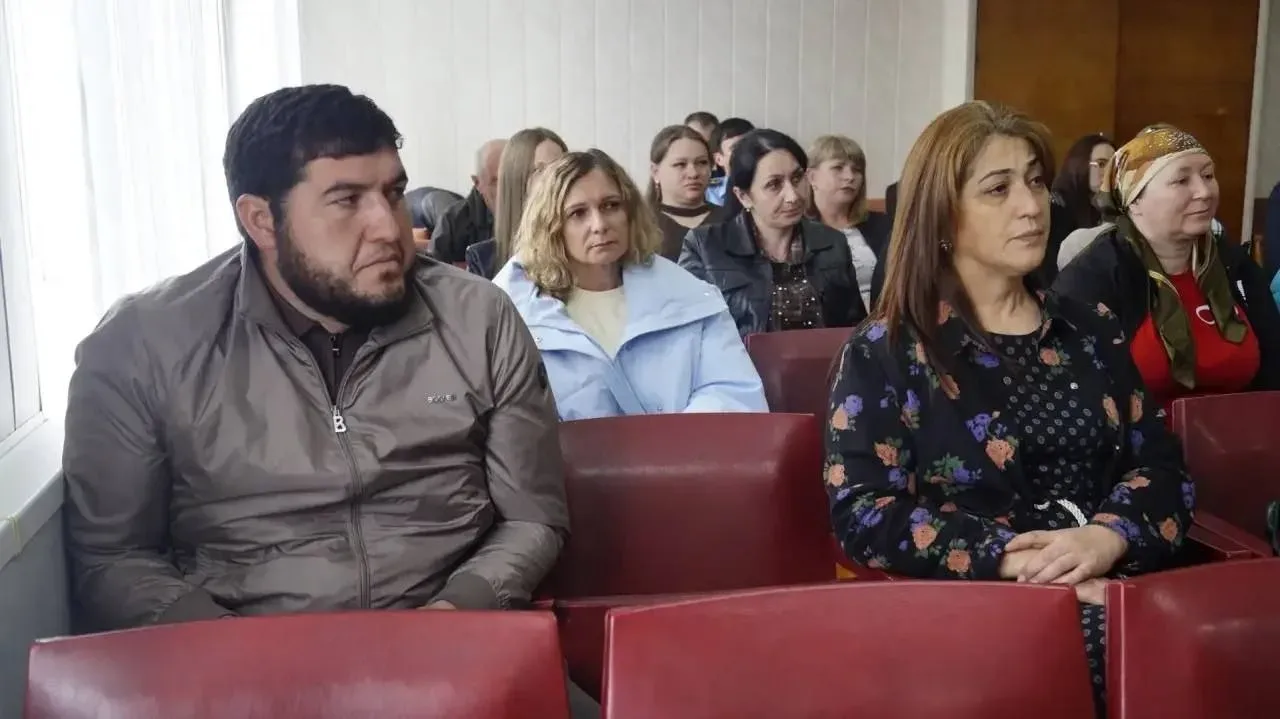 🔹В Зеленчукском районе прошла встреча представителей профильных ведомств, организаций и администраци