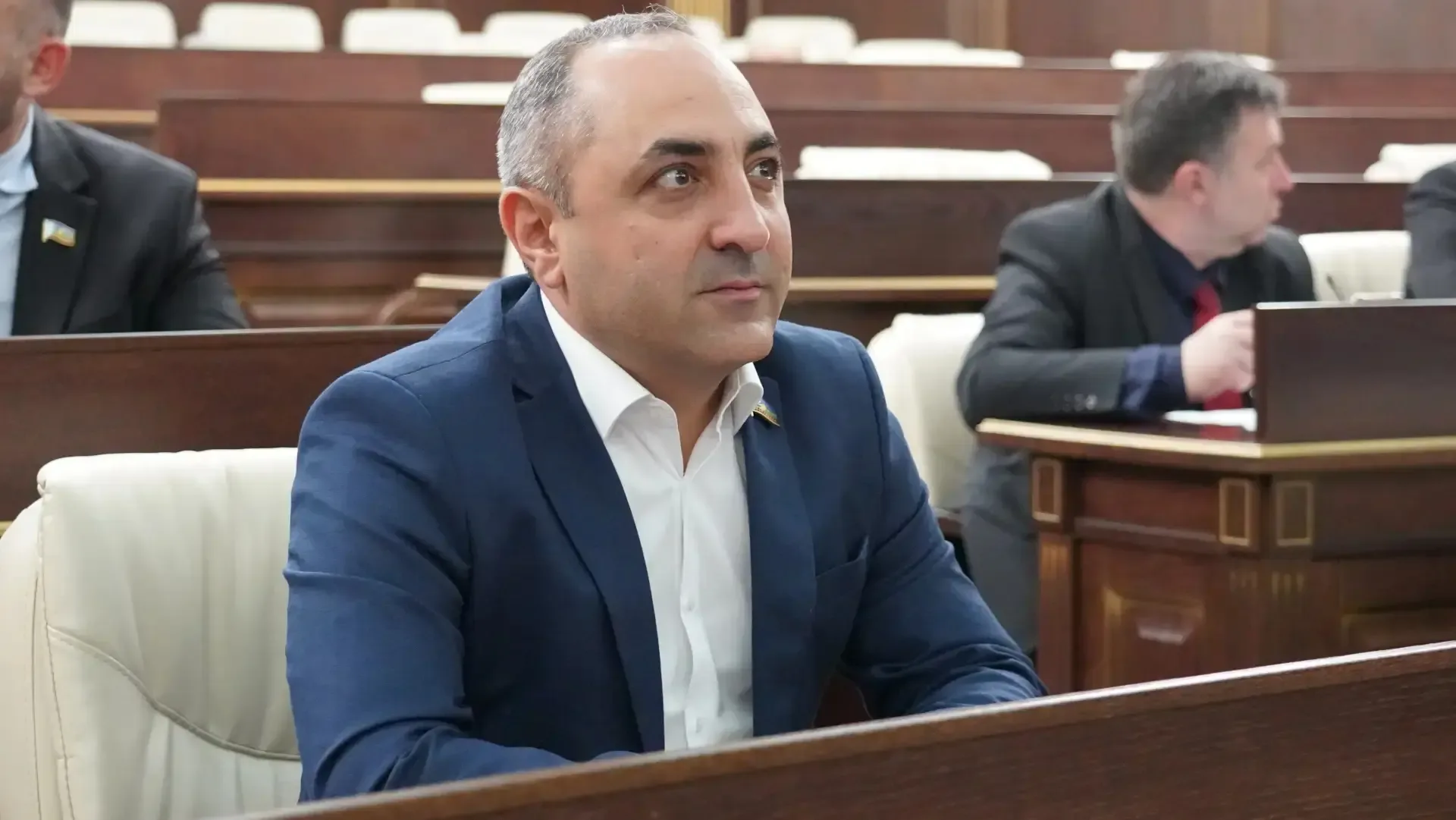 Депутаты Народного собрания КЧР рассмотрели законопроект о выплатах многодетным семьям  🔹Был рассмот