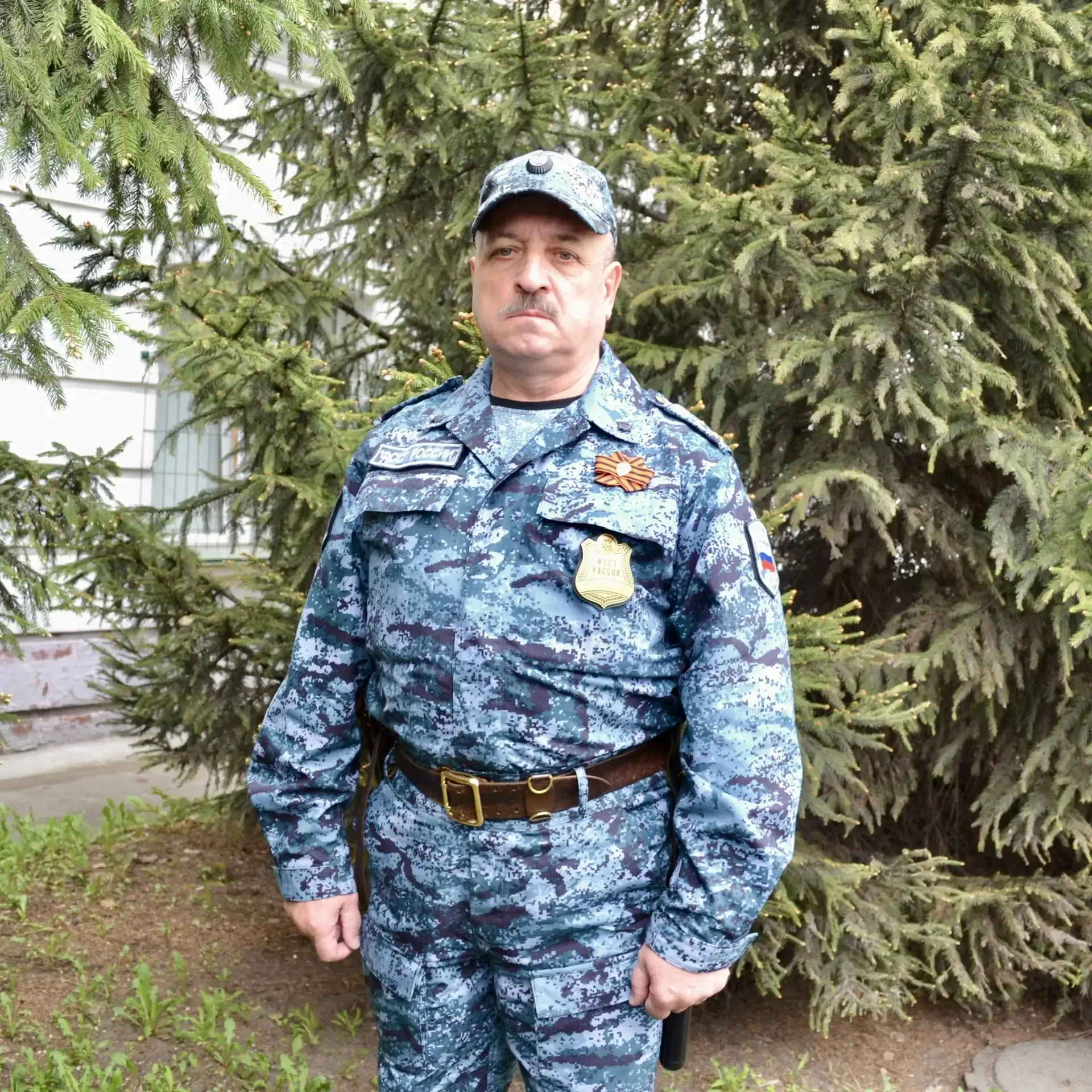 Юрий Ковалец, ветеран ФССП России из Омской области, – сотрудник специализированного отделения судеб