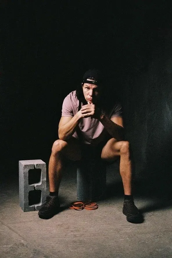 SUPPORT YOUR LOCALS  Данил «Регбист» Алеев стал героем новой беговой кампании PUMA в AMAZING RED. Ну