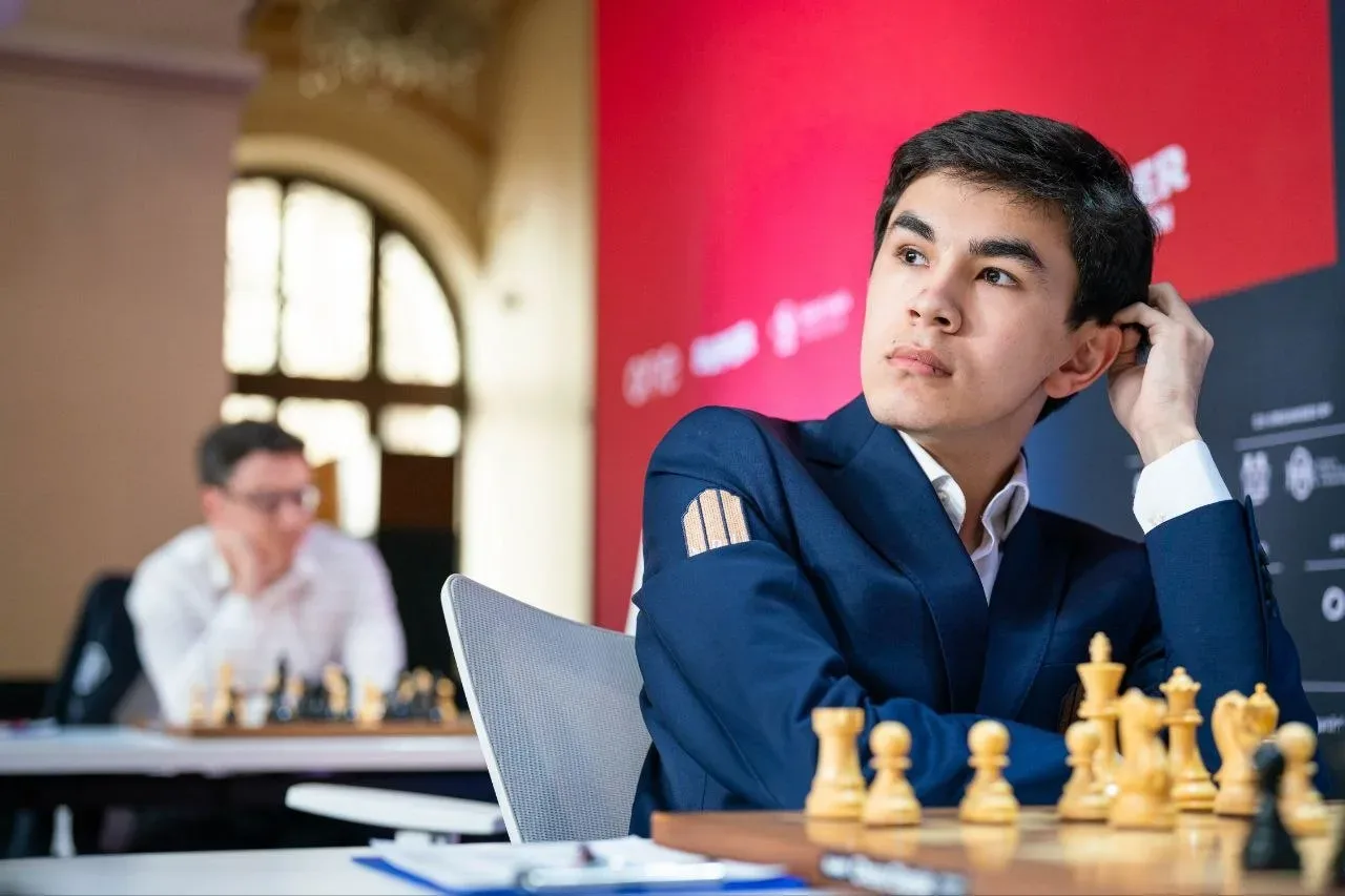🇺🇿 Жавохир Синдаров: «Нужно передохнуть»  Grand Chess Tour стартовал для претендента на корону неуда