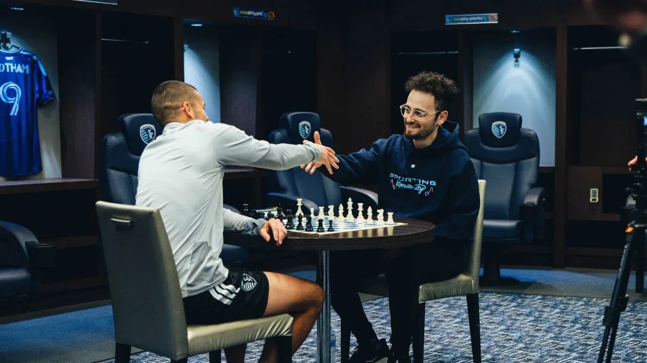 ♟⚽ Самый сильный шахматист среди футболистов  🇷🇸 Деяна Йовелича — нападающего американского «Спортин