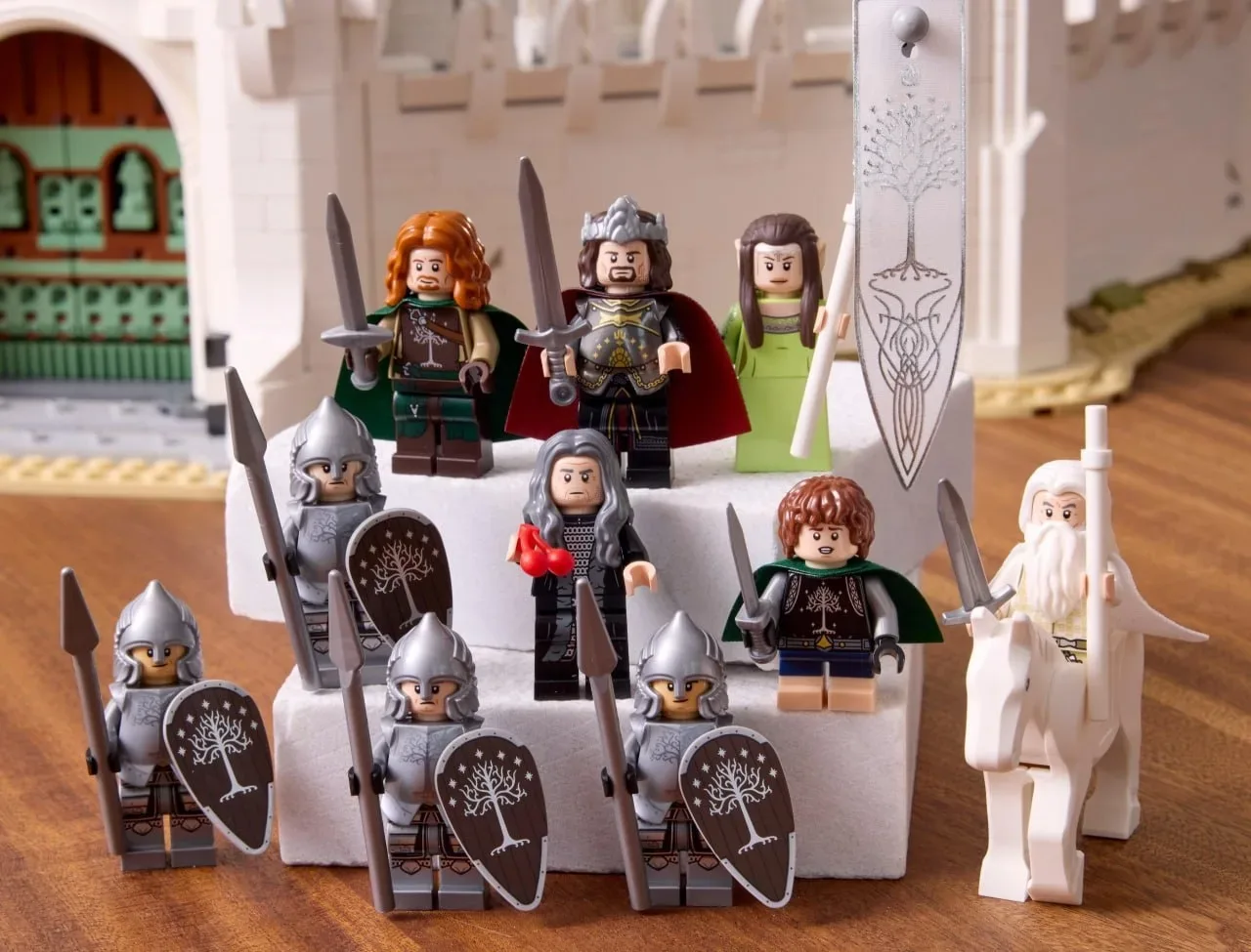 LEGO показала самый большой набор по «Властелину колец» — копию города-крепости Минас Тирит из 8278 