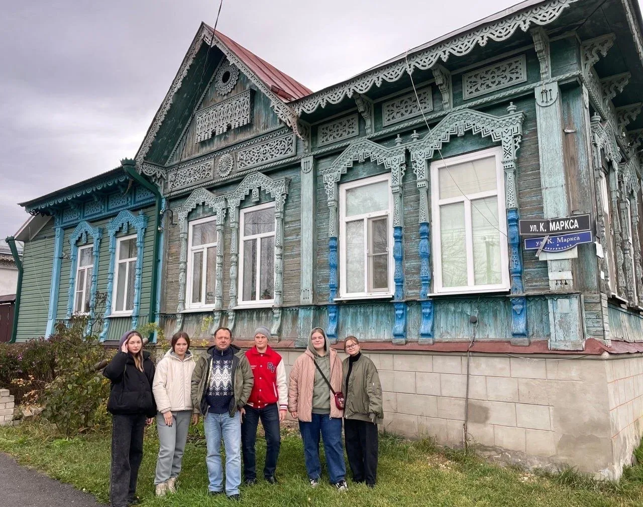 1650 наличников уже никогда не погибнут: в Липецке открылась итоговая выставка проекта «По мотивам д