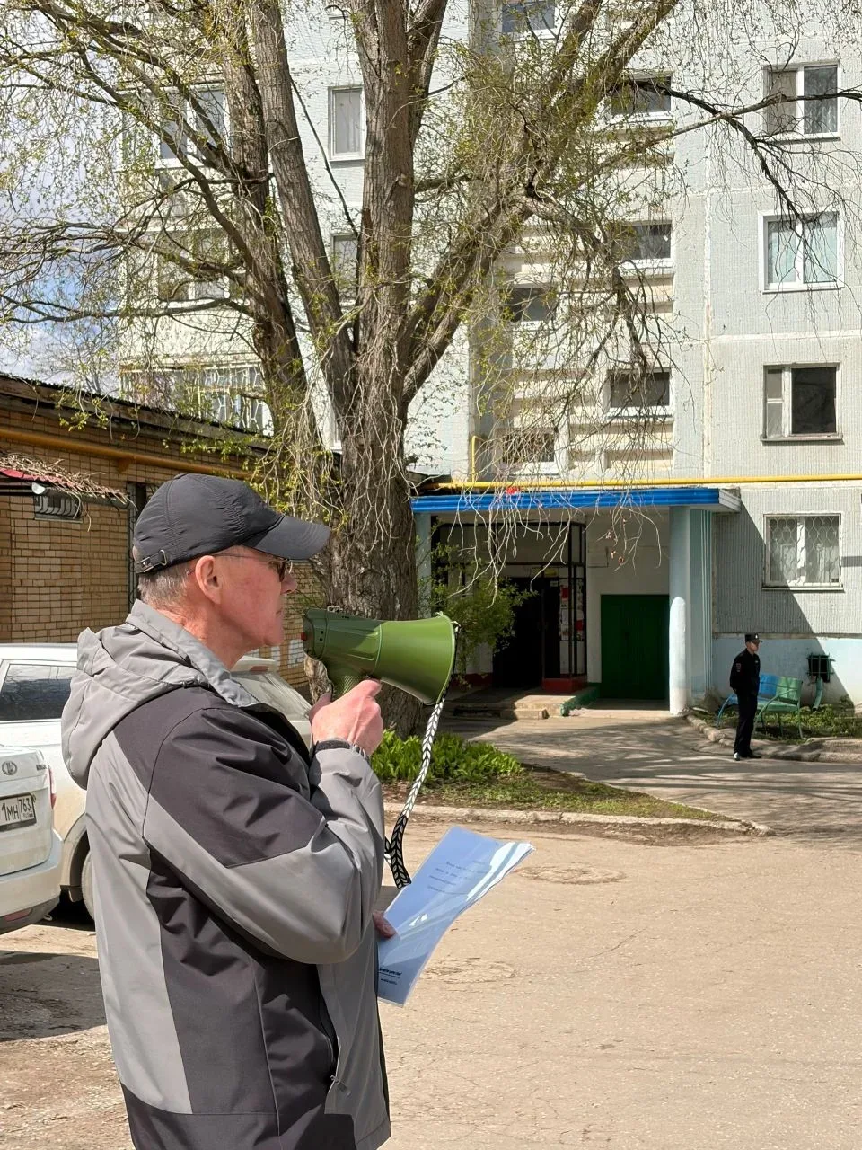 Вчера проводили учения по эвакуации жителей многоквартирных домов вблизи промышленных объектов. Алго