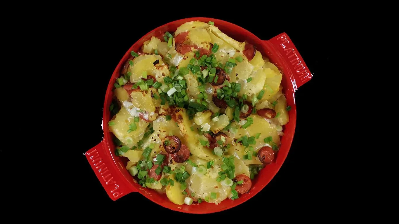 Идея для ужина 🥘  Бывает такое, что нужно накормить семью вкусно и быстро, а времени нет и думать на