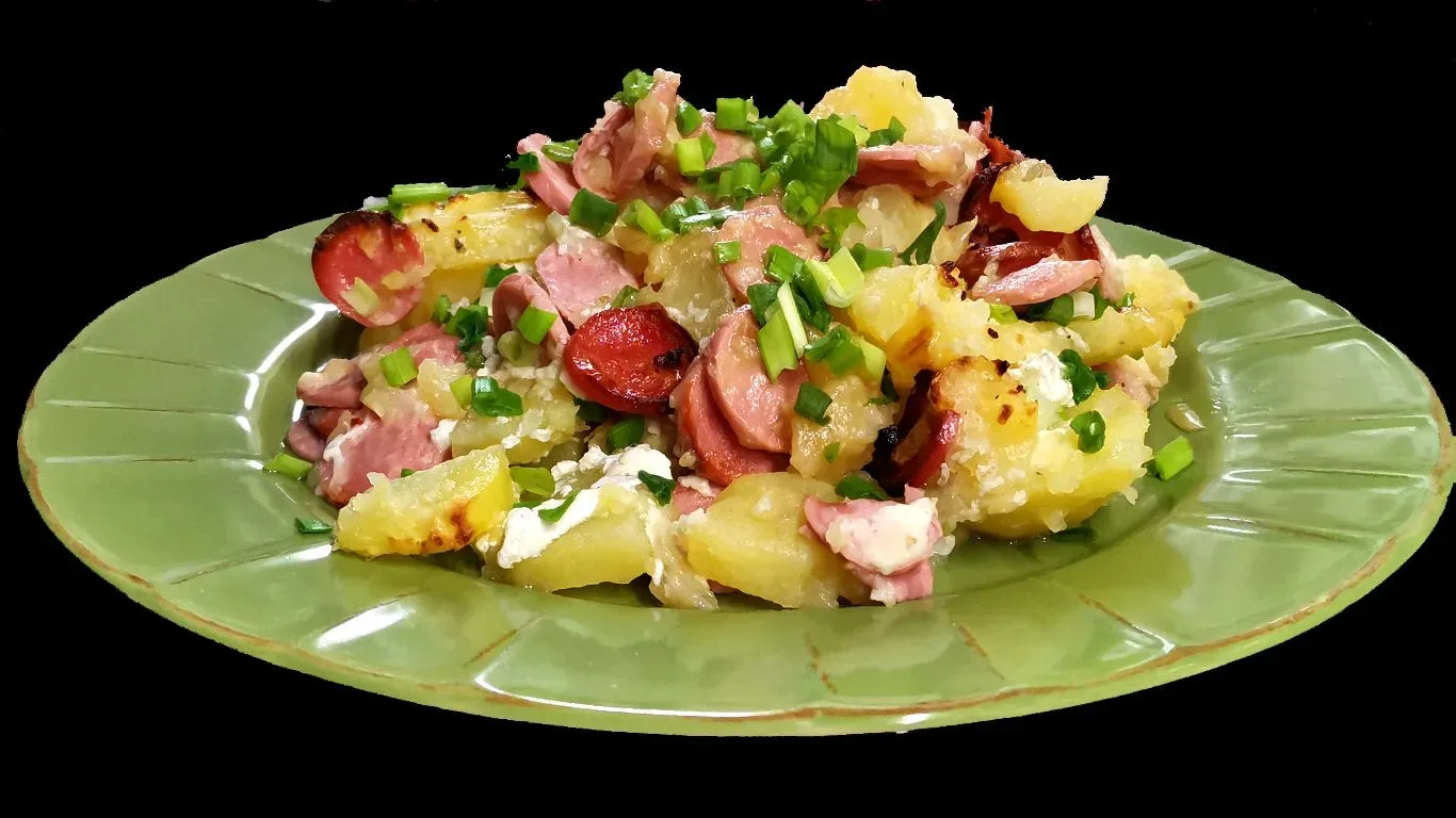 Идея для ужина 🥘  Бывает такое, что нужно накормить семью вкусно и быстро, а времени нет и думать на