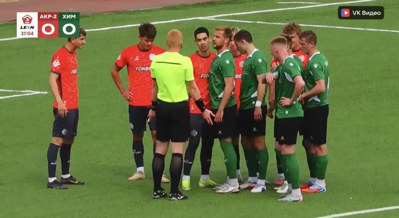 Разгромная победа «Химика» в Жигулевске над «Акроном-2» – 5:1!   «Химик» продолжает уверенно набират