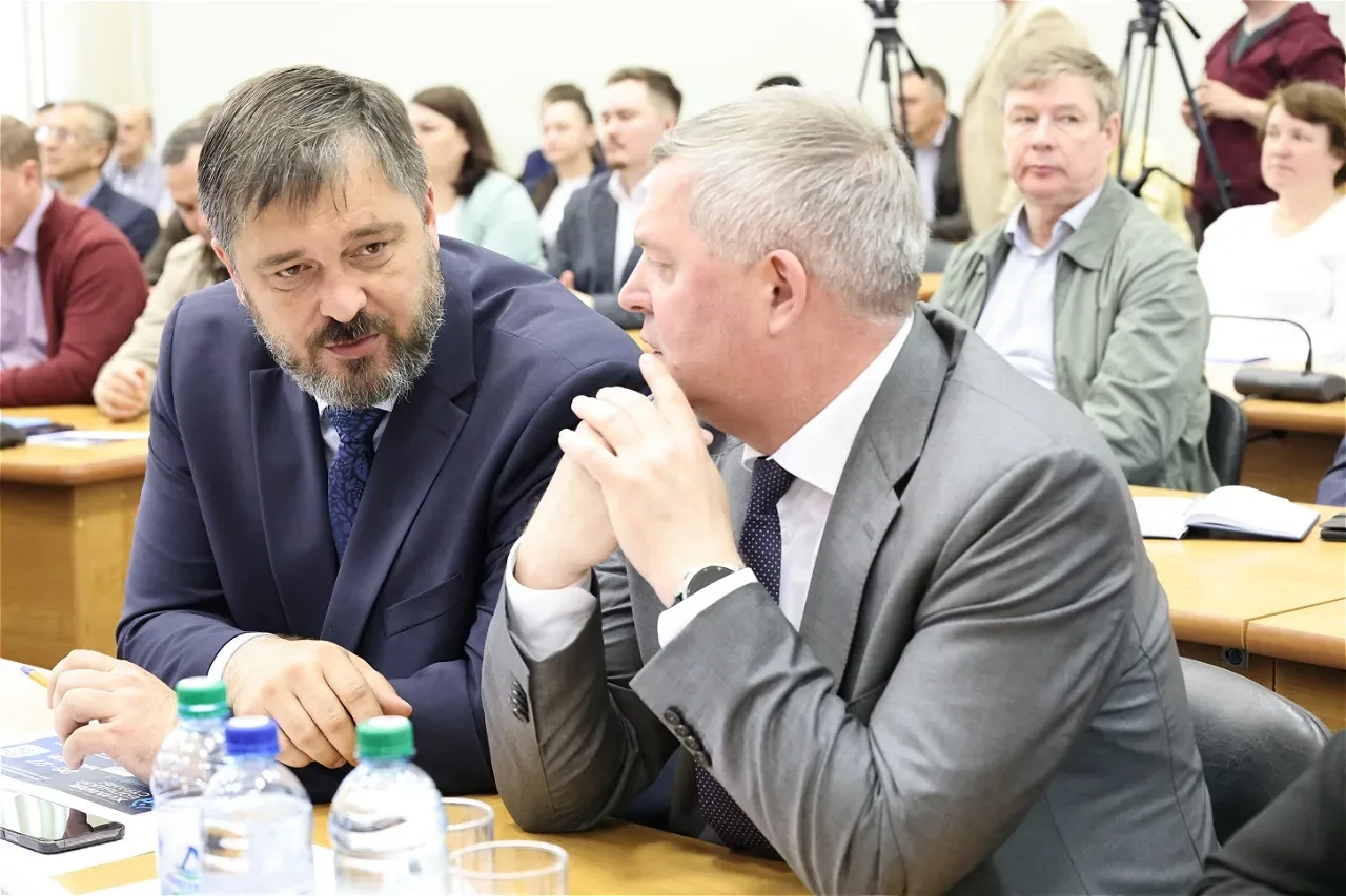 Накануне Дня Дзержинска встретился с промышленниками города химиков. Как депутат ЗакСобрания Нижегор
