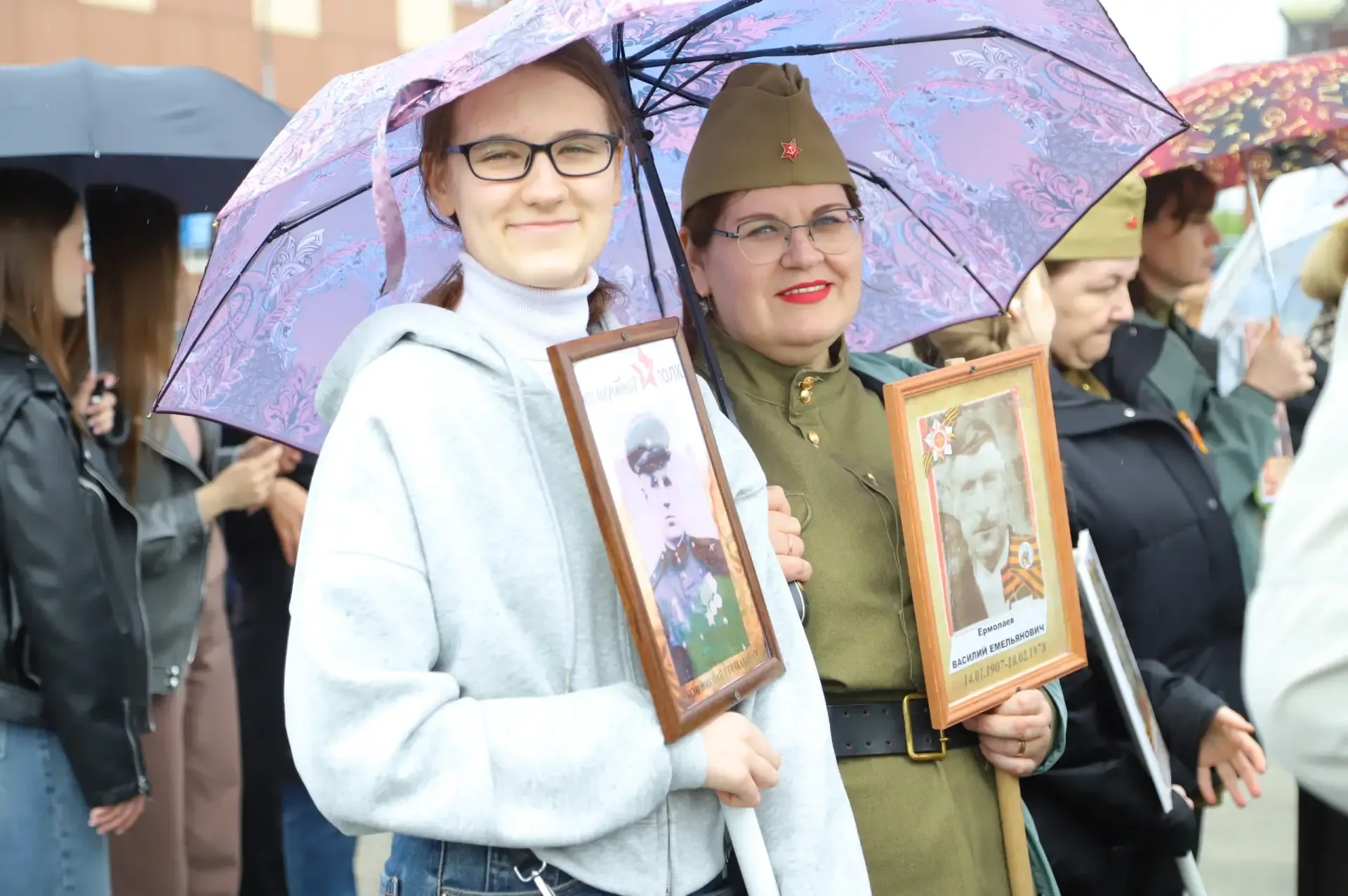 Участники шествия Бессмертного полка поделились историями своих родных – участников Великой Отечеств