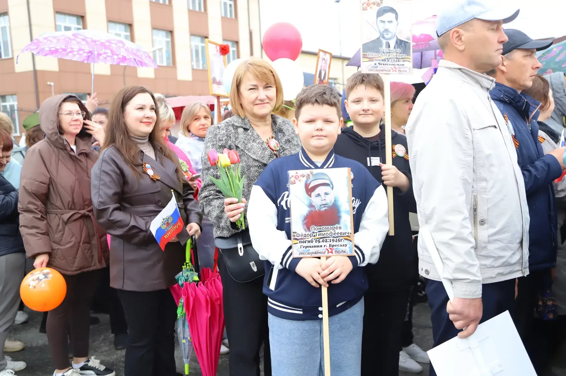 Участники шествия Бессмертного полка поделились историями своих родных – участников Великой Отечеств